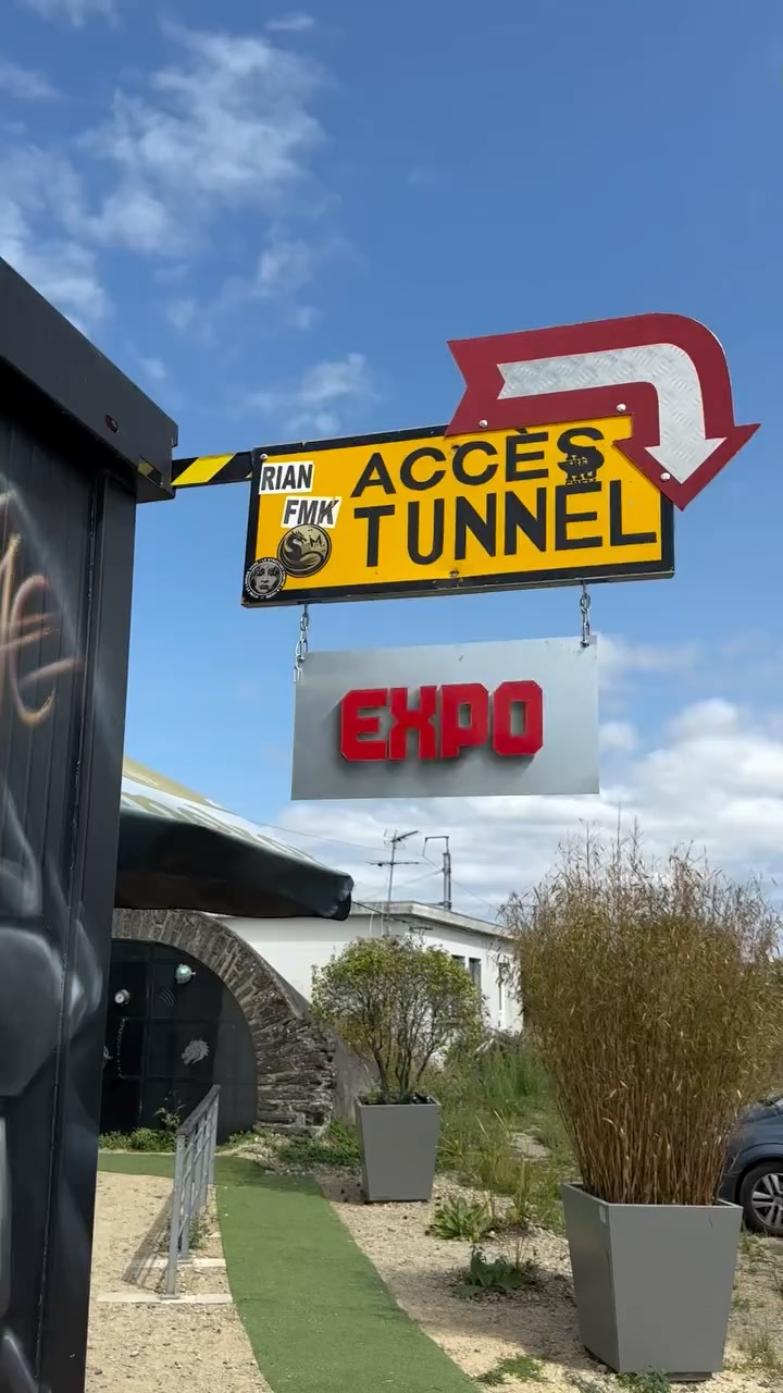 đ âUn spot cachĂ© au cĆur de Morlaix đłïžâš
Le tunnel, moitié urbain, moitié mystérieux.
Tu oserais le traverser seul(e) ? đâ
#tunnel #morlaix #funiculaire #mystics #legende #histoire #dragon #streetart #obsidian