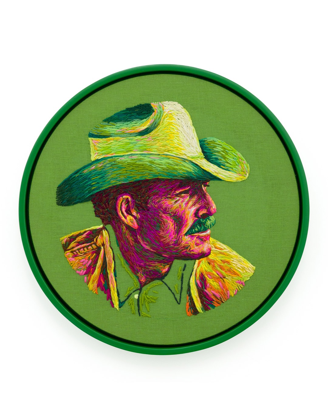 Boy Lollipop.
Strapping and strutting, the Marlboro man, rendered in thread.
Currently on show at @Paradigmgs
Wool, cotton, rayon and silk on linen by @zweigartneedleworkfabrics
SOLD
You make my heart go giddy-up.
#embroideryportrait #embroidery #needlework #fibreart #crewelintentions