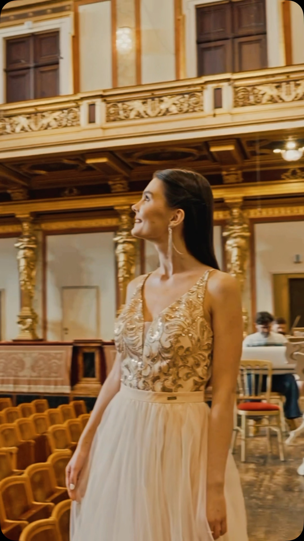 Music video
#classicalmusic #oper #soprano
#musicvideos