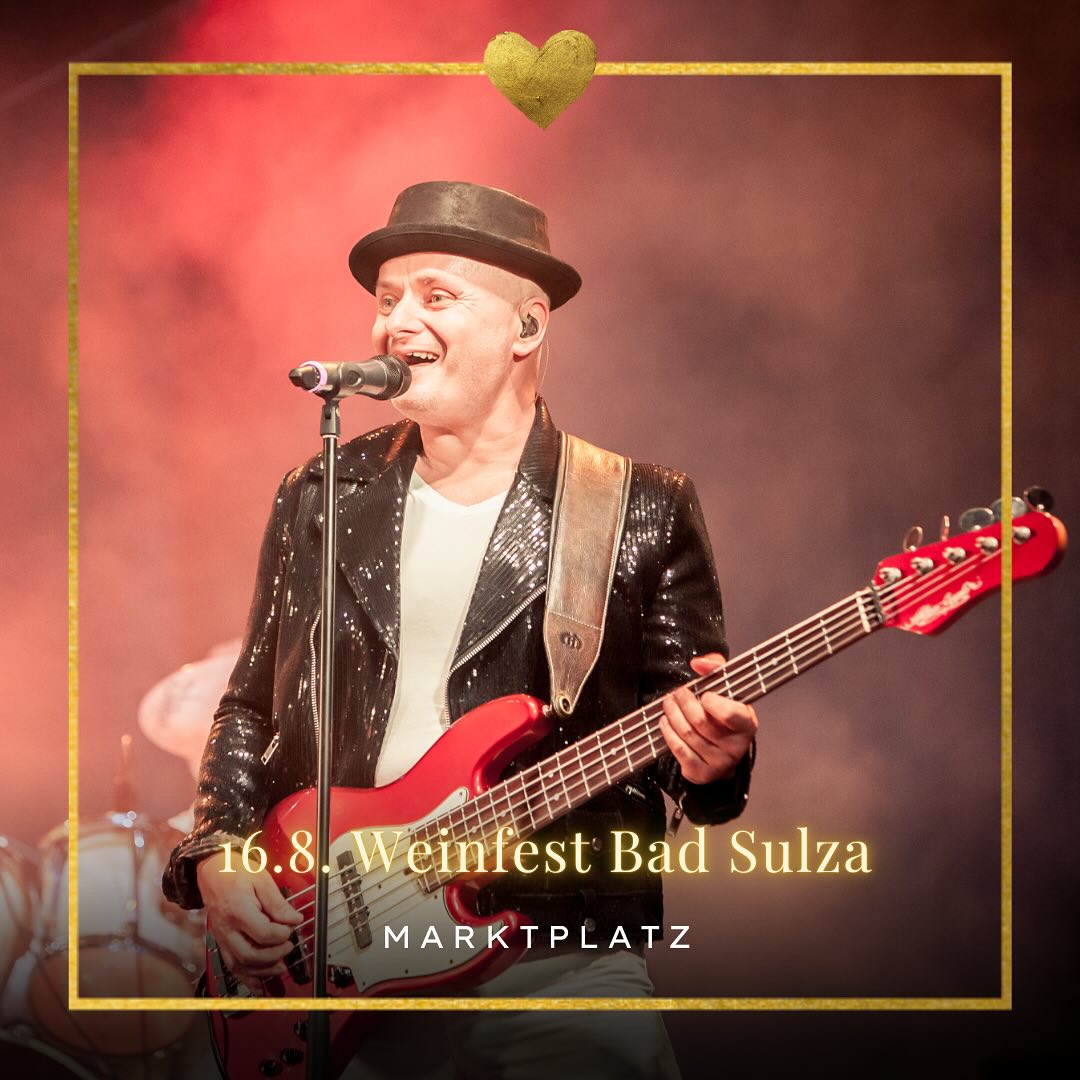 💜 Morgen gibts leckeren Wein nebst Live-Musik. Welch tollste Mischung!🍷🎶
Wer Lust hat kommt morgen zum 31. Thüringer Weinfest nach Bad Sulza zur Partynacht auf den Marktplatz. Das wird heiss!☀️ Eure Nightfevers 💜
@badsulza_tourismus
#Nightfever #AlltimeDiscoClassics #LiveMusik #Partyband #Galaband #LiveBand #Leipzig #Band #Musician