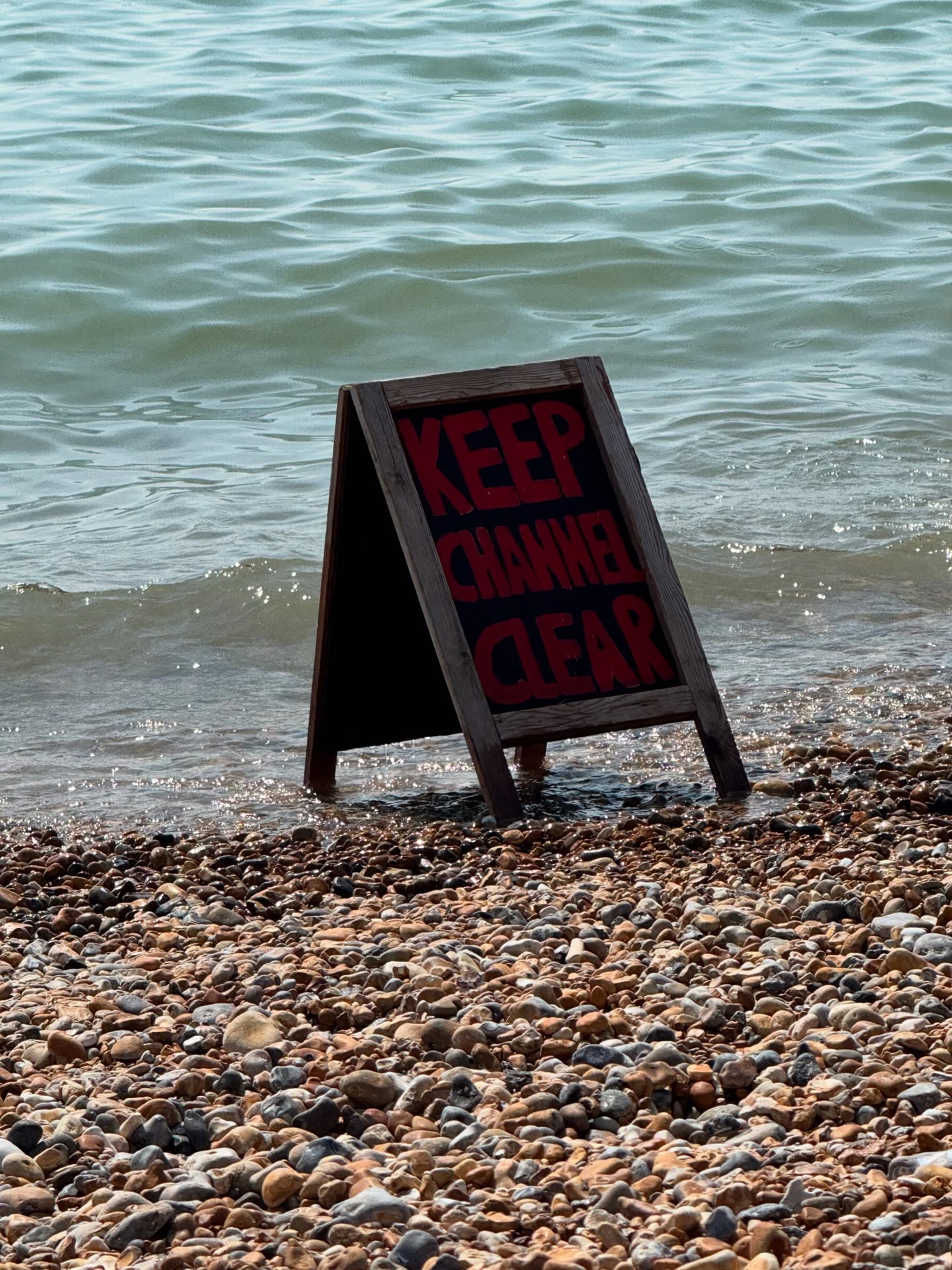 Keep the channel clear. Your body follows where your mind leads. Clear the mental clutter, focus on the goal, and let nothing block your progress.
#keepthechannelclear
#clearmindstrongbody
#focusandflow
#mindovermatter
#nodistractions
#crisscrossactive