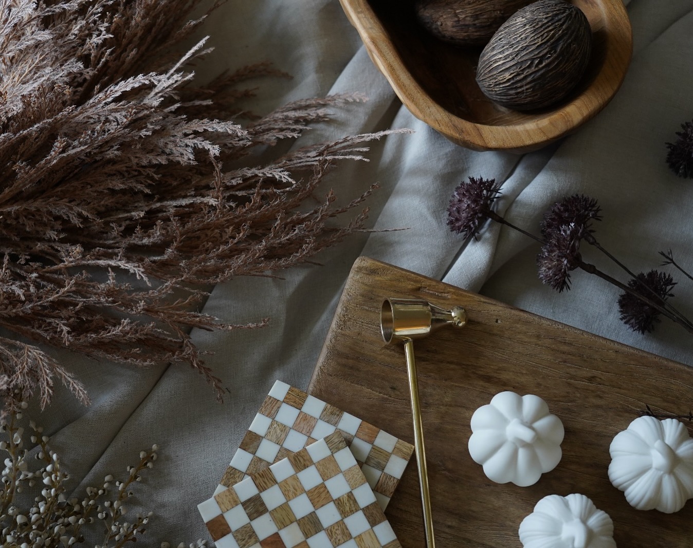 🍂✨ Autumn is in the air ✨🍂
Our brand new Autumn Collection launches this Saturday 23rd August with lots of new lines as well as some best selling Autumn favourites!
Think warm textures, natural tones, and timeless pieces to bring the ‘cosy season’ straight into your home.
Get ready to style your space with everything you need to welcome autumn in comfort and elegance.
🪵🌾🍁
#BoxwoodHomeInteriors #AutumnCollection #AutumnDecor #HomeStyling #SeasonalDecor #InteriorDetails #CosyHome #TablescapeInspo #AutumnVibes #HomeAccessories #InteriorInspo #SlowLiving #NaturalHome #homeinteriordecor