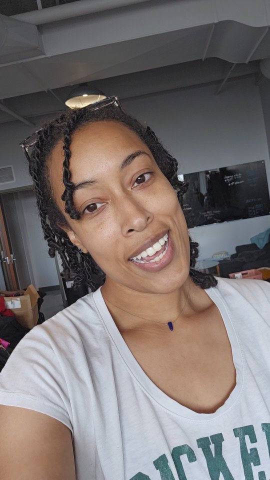 Join us next week live when we chat with our Prime Signature, Skye!
We'll have a lively conversation and can't wait to share a great conversation with @theskyedawson
next Friday evening 7 ET/6 CT pm.
#amalinecollections #liveconversation #primesignature #signaturemodel