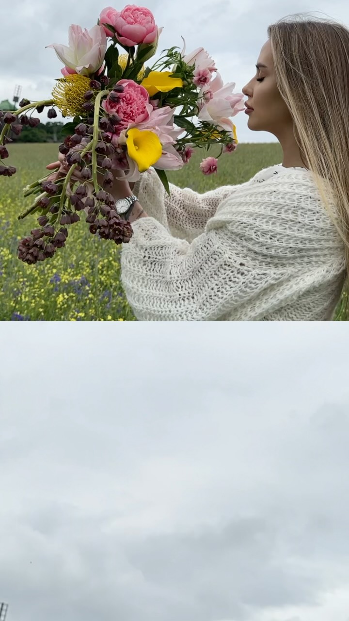 There’s something about Tuesday
that makes it the perfect time to realign with yourself.