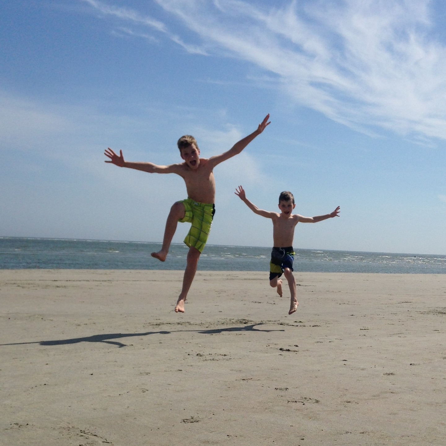 My eagles have flown the nest.
I am beyond grateful to have been chosen to be their mama for the days they were in my nest.
If you, or someone you love, is sending kids to college or launching all the eagles from their nest, please send them my 6-part series on Substack called "The Launch" (top link in bio/comments). I pray it's an encouragement to them and gives them words for the joy and heartache they carry.
Here we go. So much love,
-TLB