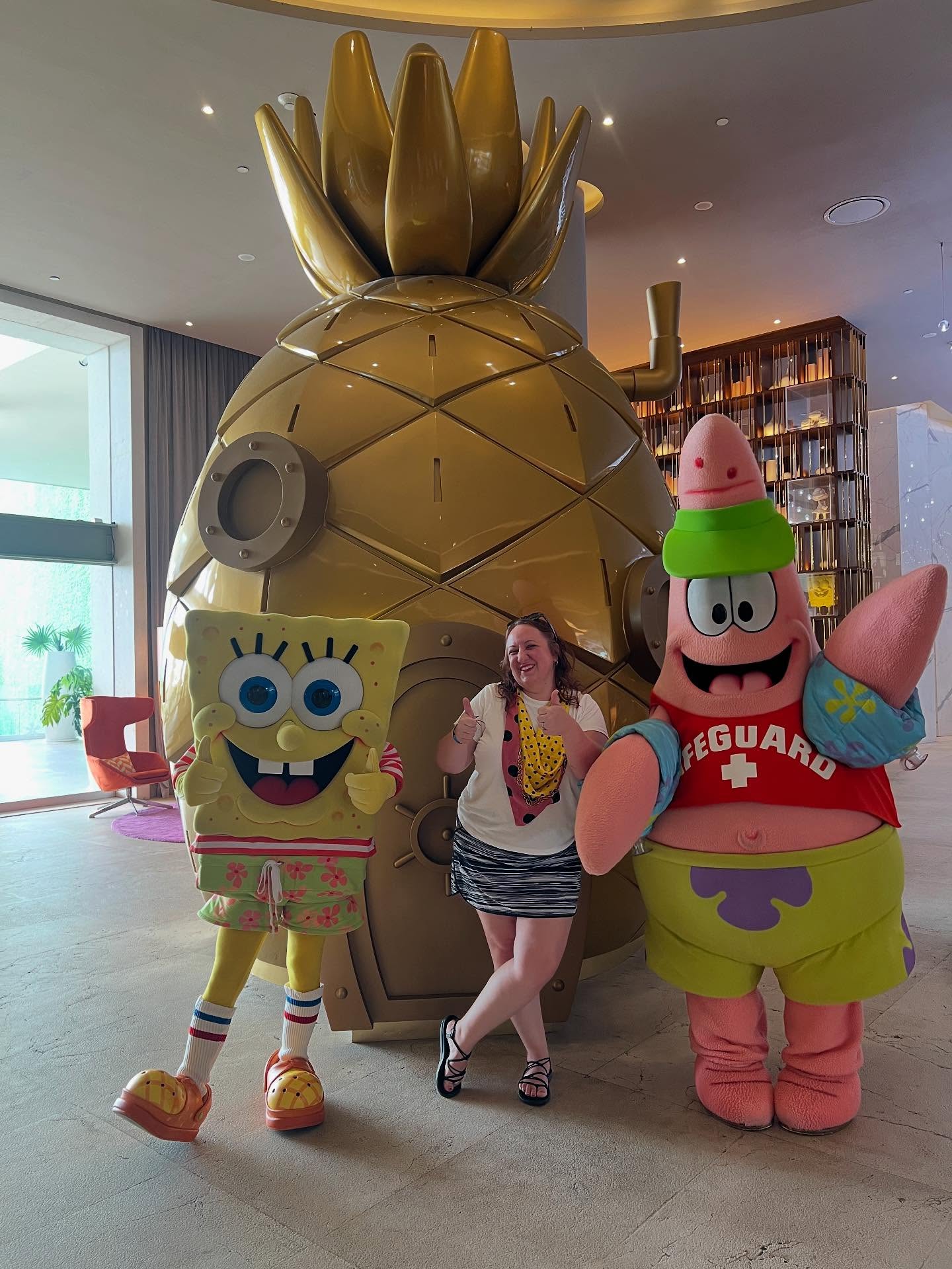 Are you ready to party with Sponge Bob and Patrick? Nickelodeon Cancún has all your favourite characters! They have a huge waterpark with 2 lazy rivers, great swim out rooms that accommodate families of 5, tons of dining options and included meet and greets with 20 different characters. I saw SpongeBob, Patrick, Sandy and Squidward. Even paw patrol and ninja turtles make appearances. Amazing resort for the cartoon fan in your life! Let me know if you’d like more info!
#karismaexperience #nickelodeon #niagaratravelagent