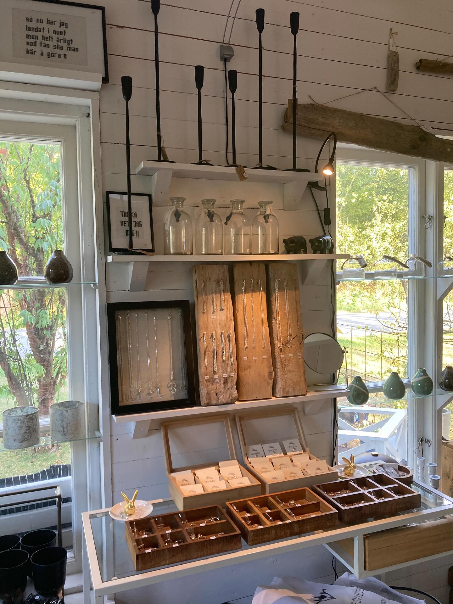 Nästa gång butiken är öppen är på lördag 23/8 kl. 11-15. 🧡