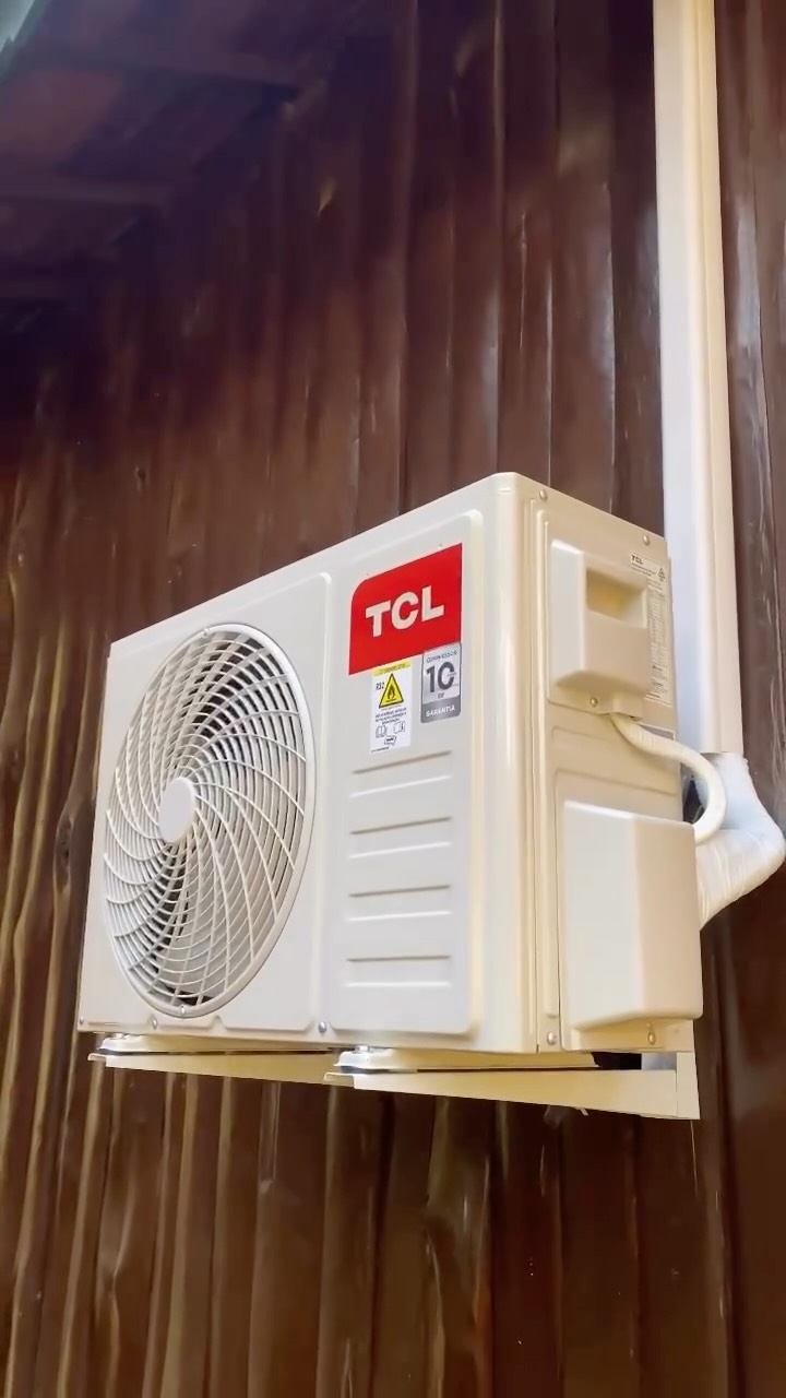 Instalação de Ar Condicionado TCL ❤️
#arcondicionado #arcondicionadosplit #tcl #refrigeracao #conforto #inverter #climatização #split