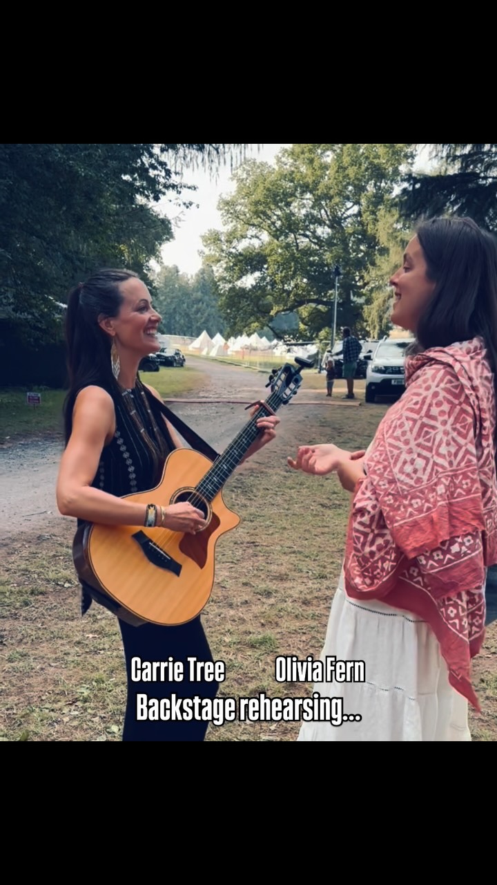 It’s one of the highlights for me as a troubadour, to meet fellow musicians on the summer road, whose music and spirit I love!
I met Olivia Fern at @soul.revolution.festival 5mins before my concert, to rehearse in the noise of backstage .. 😂… but we both trusted that the music will flow and our voices will meet and dance together.
Both aligned to the same love & trust of music .
Thank you @olivia.fern.music for joining me on Sweet Earth & trusting me with your songs ❤️
Seeds is a song of Olivia’s released last year that I feature on. It was so special to sing it live with this gorgeous crowd!
The wonderful @kalyanmitto on cello