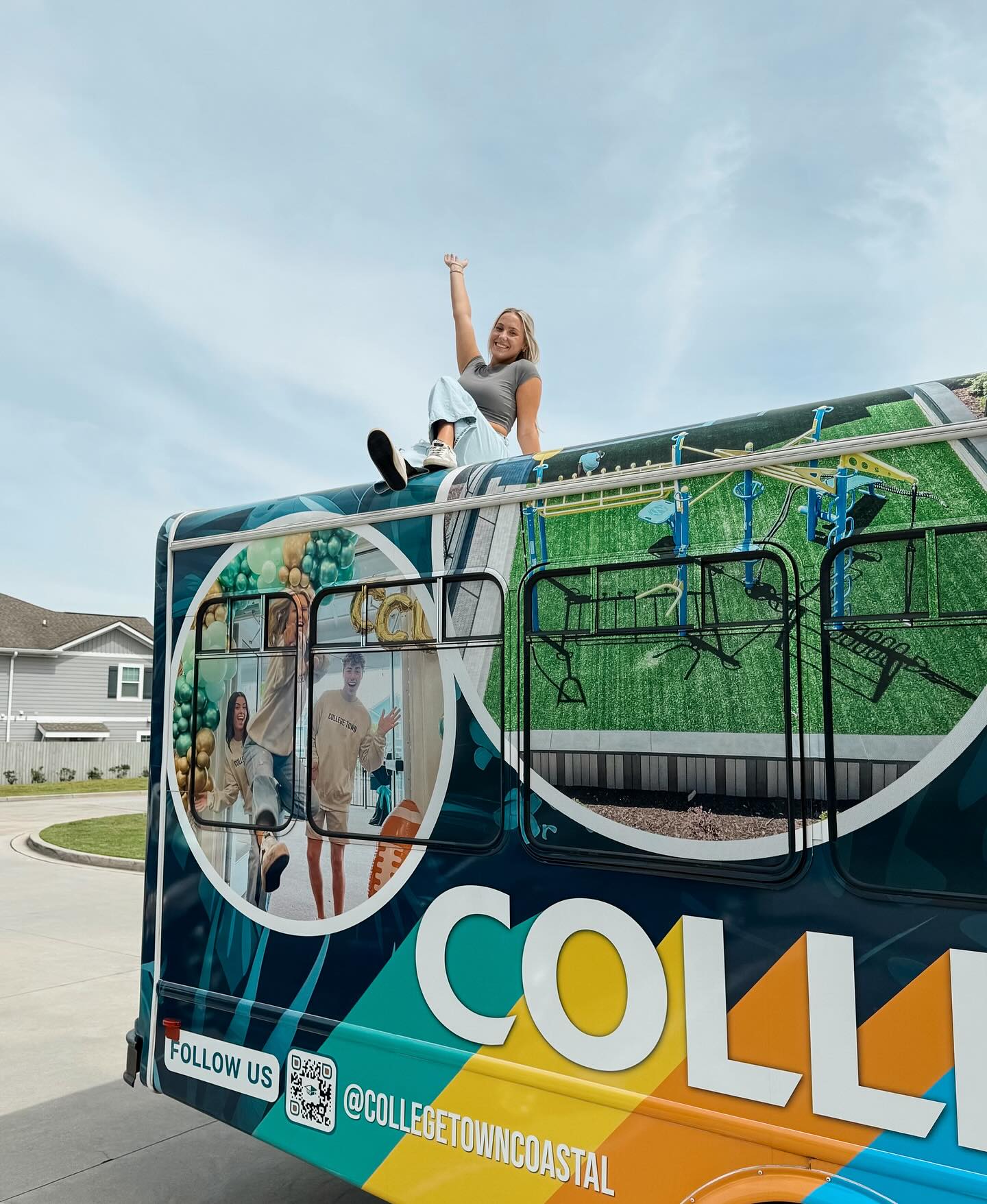 The shuttle is officially up and running for the rest of the year! 🚍 Pick-up and drop-off spots are at the College Town clubhouse and the Student Union Center on campus (in front of Spadoni Park). Want to know exactly where it is? Track the shuttle in real time using the link in our bio!
We hope your first day of classes are going well!
#CollegeTownCommunities #LiveWithin