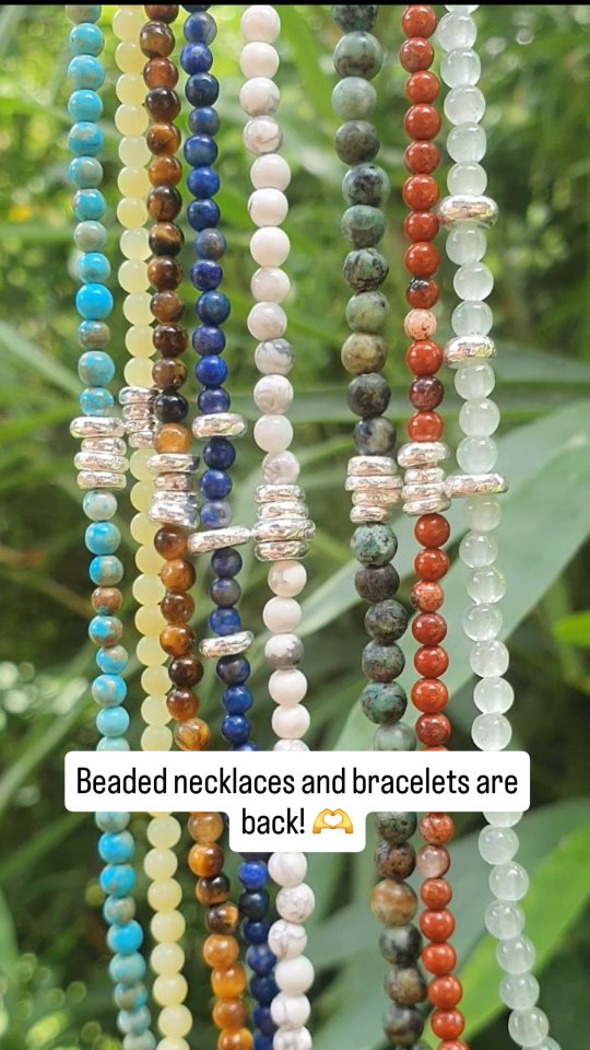 Beaded bracelets and necklaces are back! ✨️
This is how it all began five years ago—making beaded jewelry. 🌊
It’s been a while since then, and I forgot just how calming beading can be.
With these new pieces, I’m blending the past with the present—bringing together beading and silversmithing.
That’s why every silver component in these bracelets and necklaces is handmade one by one—adding a unique touch to every design. 🫶
#handmadejewelry #beadsmeetsilver #islandjewelry #kohchang #thailand