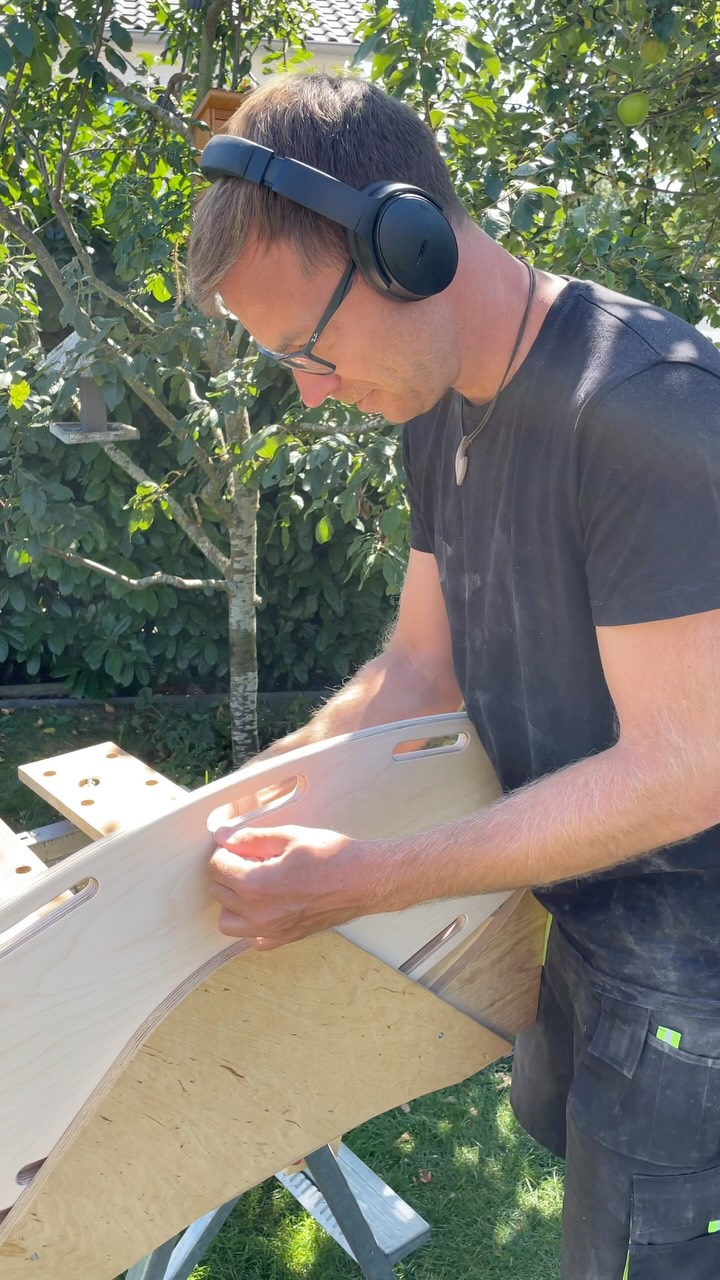 Wir sind wieder da und starten mit voller Energie 💥 Bestellungen ready – Sommerfeeling on top 🌿
#surfstylefever #balanceboard #surftraining #boardlife #sommerfeeling #sonnepur #outdoorvibes #backinaction #letsgo #holzliebe #handmade #sustainableliving