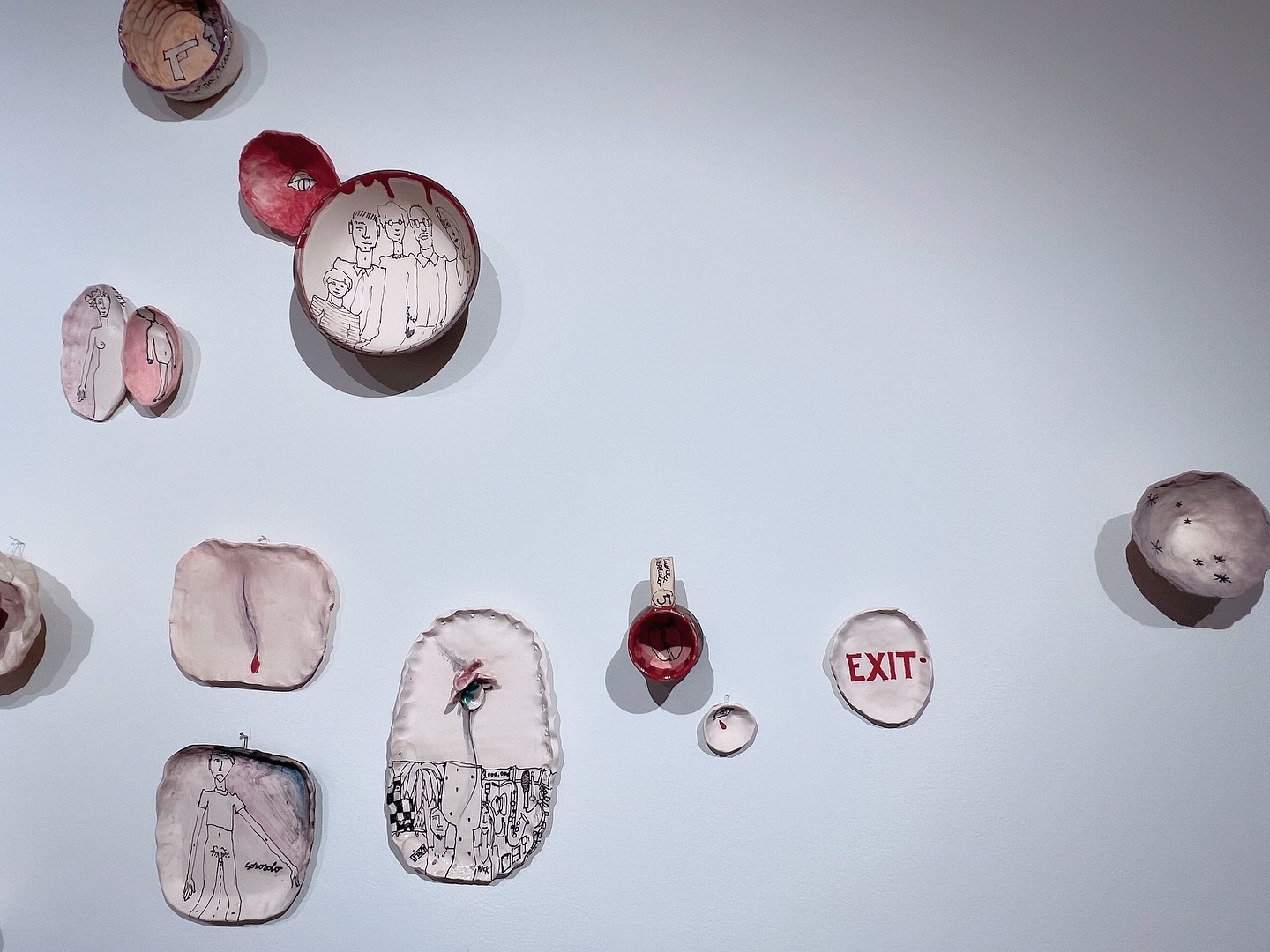 This is the last weekend for our current shows!!! The Fear By Fiorenza Pancino - Ceramic, 2024. Part of Beyond the Darkness, You Can See the Stars on exhibition through Sunday August 24th. Pancino’s powerful participatory art project centered around the universal theme of “Fear.” This deeply engaging installation comprises 45 meticulously crafted bowls, envisioned as vessels of the soul. Together, these elements weave a rich tapestry of personal experiences and shared vulnerabilities. Visitors to the gallery have the opportunity to delve further into this project through a companion book.
Each vessel has a different fear; Can you find yours? Gallery Hours: Thursday-Friday 10am-5pm and Saturday-Sunday 11am-5pm. @fiorenzapancino @esperienza_italia