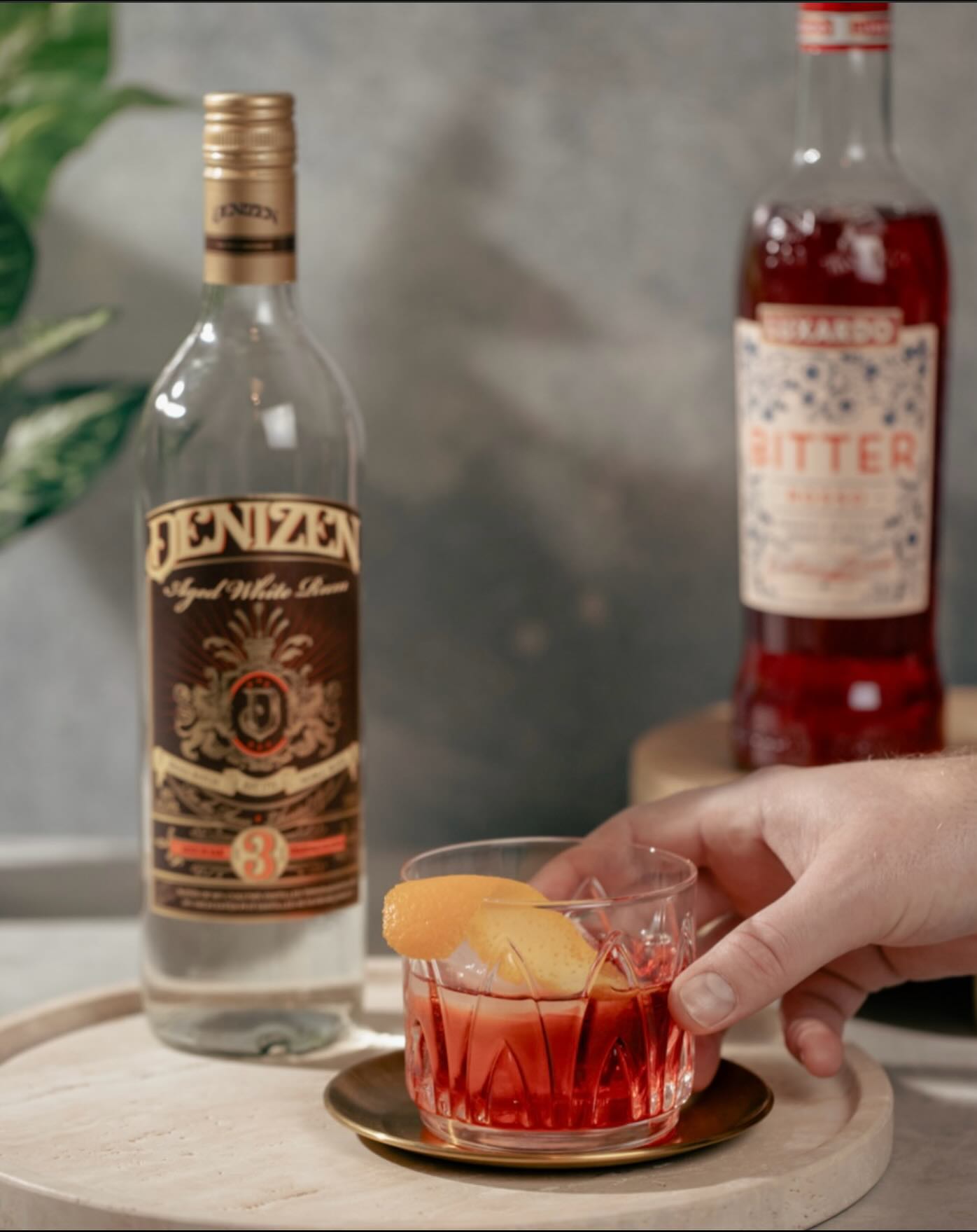 Island vibes, Italian twist 🇯🇲 This #NationalRumDay, we’re mixing up a Kingston Negroni with @denizenrum and Luxardo Bitter Rosso — bold, bittersweet, and effortlessly cool. A Caribbean take on the classic that hits all the right notes.