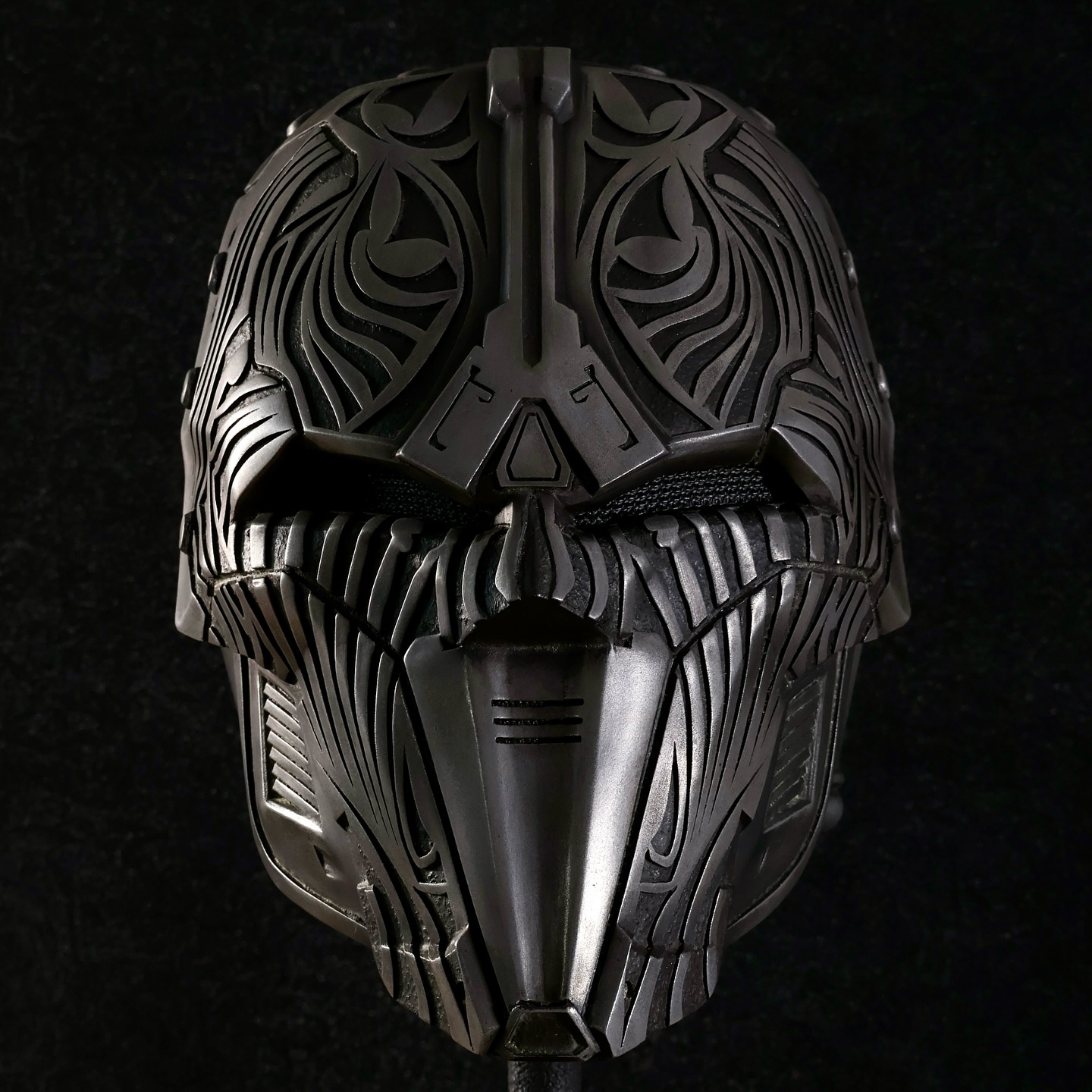 Forged in shadows, carved in durasteel: a Sith helmet of dark power and mystery. Would you wear it?
===//===
Sith Acolyte helmet from SWTOR, made from aluminum cold cast resin. I posted this for sale on my web store on Sunday and it lasted a total of a few minutes before selling. I’m already making the next one, so for those who have put in a restock request for one, it should be up in my store by Sunday!
Thanks for looking!
#mynocksden #starwars #swtor #sith #sithacolyte