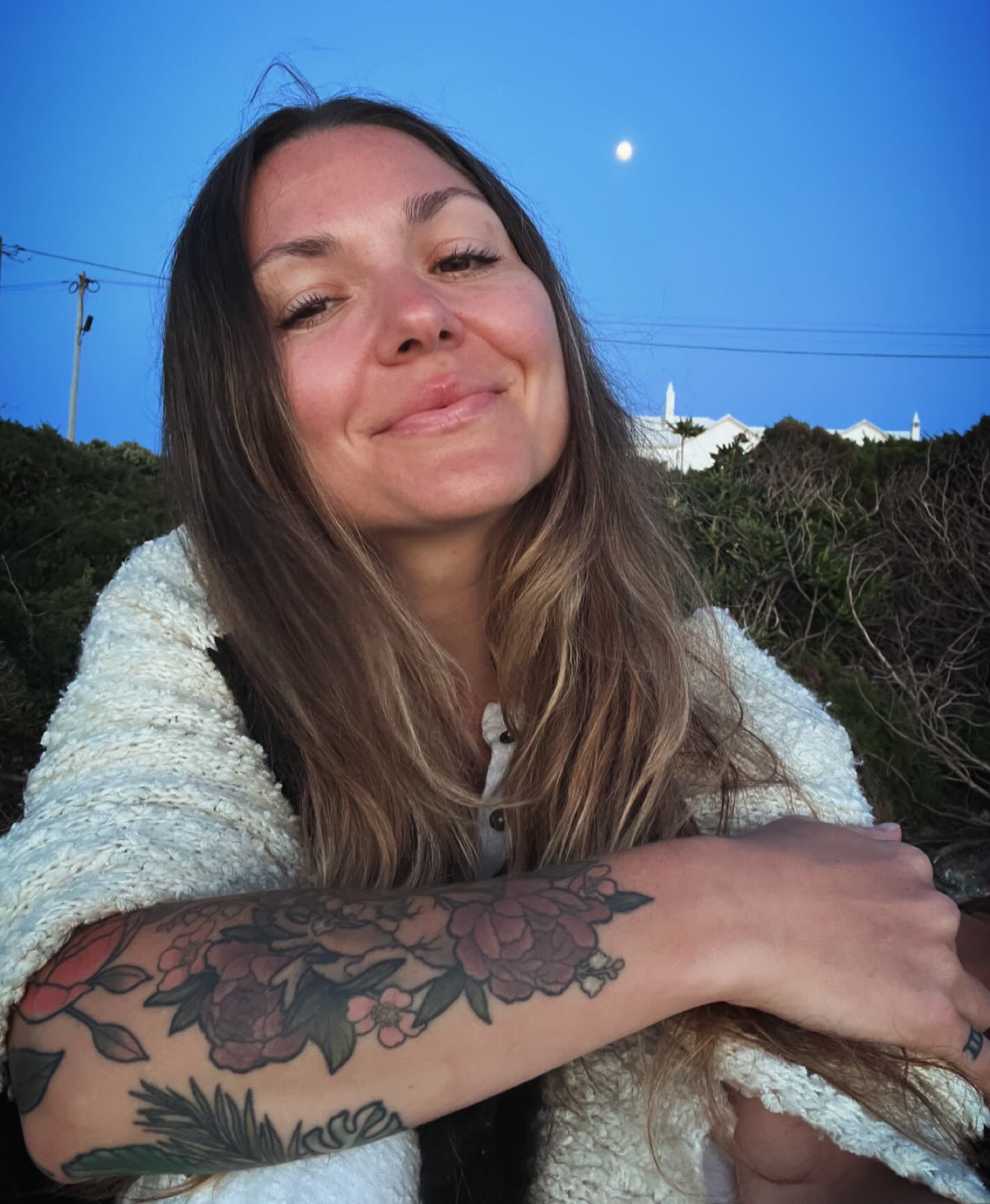 Jen Boshan (she/her) is a Craniosacral Therapist and wellness marketer devoted to creating spaces where people can soften, restore, and come home to themselves. For over a decade, she’s worked with brands, practitioners, and retreat spaces in the wellness and psychedelic fields to clarify their message and connect with their communities in ways that feel authentic and alive.
Her own path into this work grew from years in high-pressure creative industries and a personal journey through somatics, breathwork, and plant medicine. Along the way, she rediscovered her body’s wisdom - and the quiet power of craniosacral therapy, a gentle, hands-on modality that works with the body’s subtle rhythms to release long-held tension, support nervous system regulation, and invite deep rest and integration.
At the Women’s Moto & Wellness Summit, Jen will be offering private Craniosacral Therapy sessions all weekend, creating a quiet sanctuary for riders to rest, integrate, and replenish. She’ll also be offering Lucia N°03 Light group sessions, a form of sober psychedelics that uses flickering white light to gently guide the brain toward harmonic states of alpha, theta, and even gamma coherence - inviting relaxation, visionary insight, and meditative stillness.
Whether you’re craving deep restoration, enhanced clarity, or creative expansion, Jen invites you to drop in and experience what unfolds.