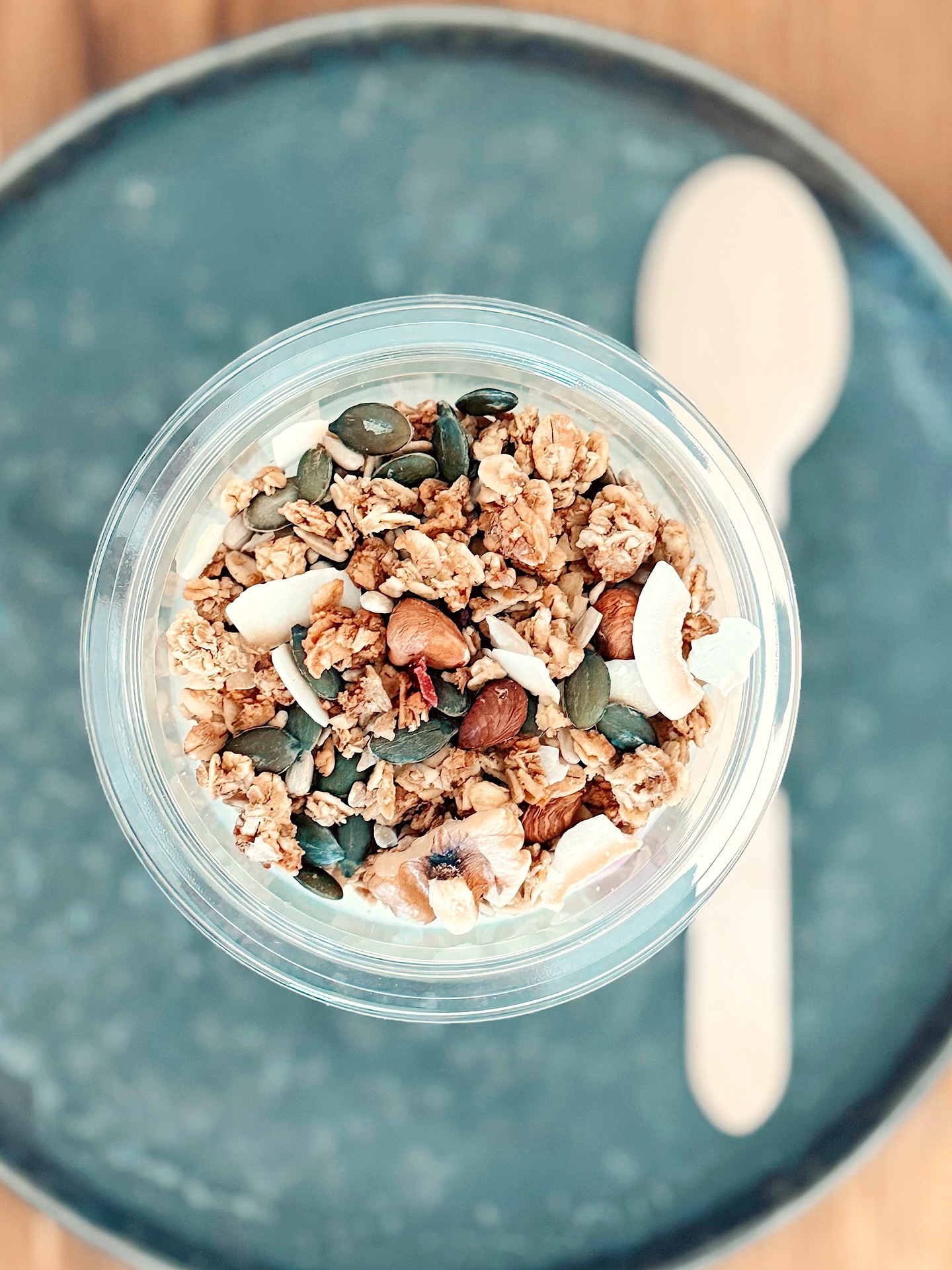 Hembakad granola – krispig, mmm och full av kärlek💘
Vi packar våra läckra granola i praktiska förpackningar med krämig yoghurt, perfekt för en snabb och god frukost på jobbet✨
Kombinera med en av våra smakfulla mackor och juice eller smoothie för den ultimata frukostupplevelsen
#morrisandbensfrukostleverans #morrisandbens #frukostleveranspåjobbet #frukostpåjobbet #företagscatering #brunchigöteborg