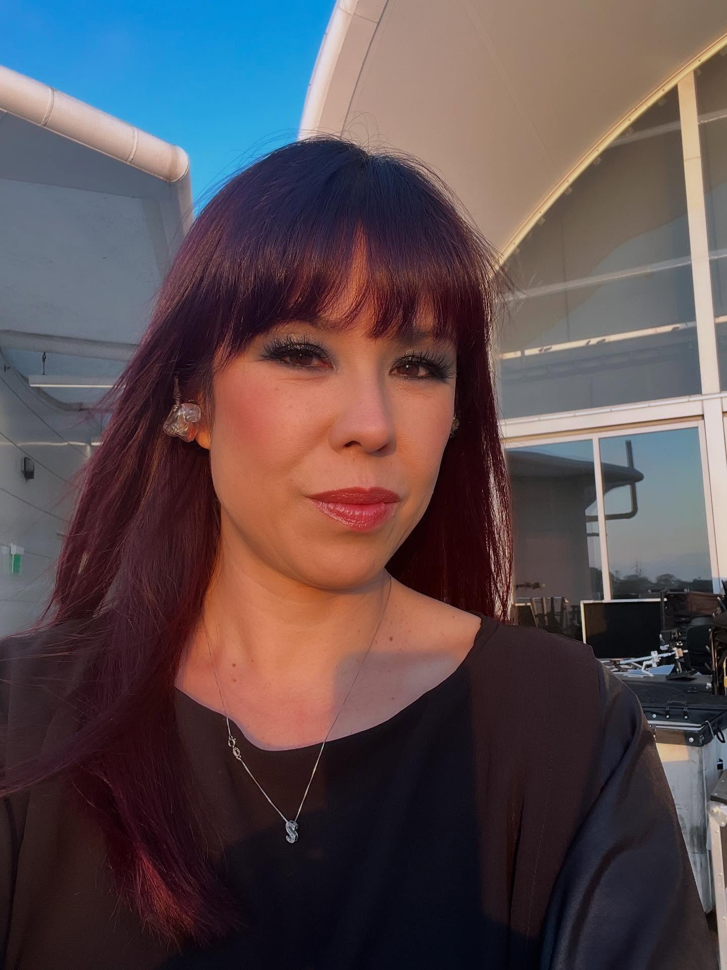 At long last, pics from show #8 @kinggizzard @sandiegosymphony @theshellsd . Some golden light, posing w the guys, @maclayheriot , stage shots and fit check. What a magical night, and a tour I’ll never forget ✨✨✨.
.
#tourlife #conductor #grateful