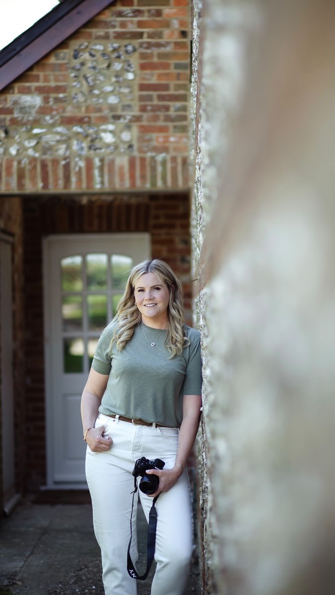 When there are lots of new faces around here, it feels like the perfect time for a re-introduction.
👋 I’m Tash - a motherhood and brand photographer, tea drinker, mama to two kids and one doggo, slightly chaotic creative and the one behind the camera.
I’m often told I feel things deeply and have a knack for really “getting” people — which is probably why I’m drawn to capturing connection in my photos. The messy, the joyful, the heartfelt… all of it.
If we’re not already acquainted, hopefully you feel like you know me a little better now. And if you do know me — did I nail this?