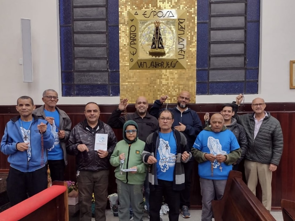 Terço dos Homens “Igreja Matriz São Pedro Apóstolo”.
Homens de fé, venham rezar conosco todas as terças-feiras às 20h na Igreja Matriz São Pedro Apóstolo. Convidem os amigos, os seus vizinhos, os homens da sua família.
PARTICIPE!!!
Esperamos por vocês!!!
⛪️Igreja Matriz São Pedro Apóstolo
📍Rua: Rosa Prevencial Delgaudio, 465 Parque Pinheiros Taboão da Serra