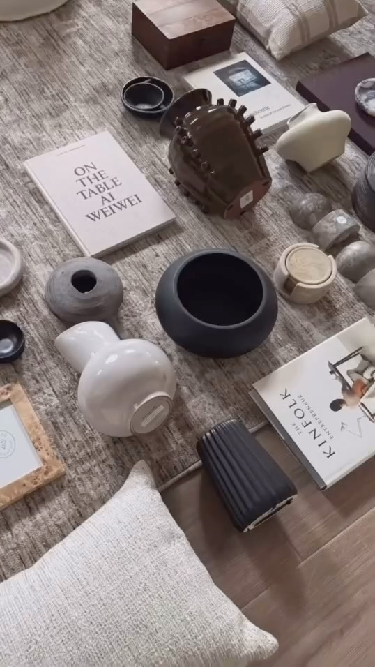 A little BTS…
#interiordesign #howyouhome #kincardine #houseenvy #finditstyleit #mydomaine #lcandco #idcoathome #bts #homeinspiration #smmakelikebeautiful