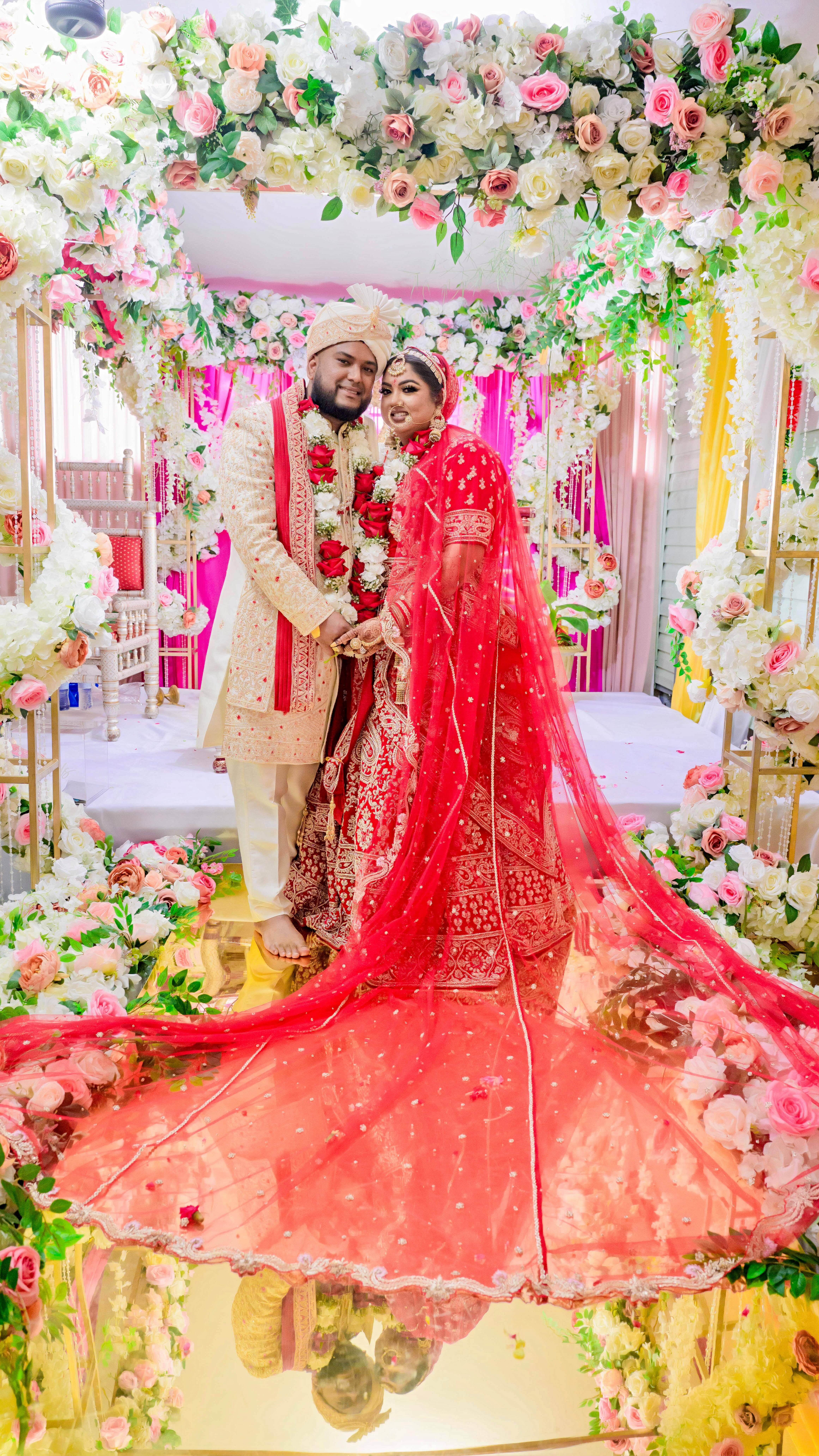 Big congratulations Vishal ❤️Felecia
@feleciaaa_x3 @vishal.seeraj
#marryyouwedding #wedding2025 #nycwedding #weddingphotography #weddingphotographer #weddingphoto #bride #groom #wedding #nycweddingphotographer #weddingceremony #liwedding #love #hinduwedding #weddingceremony #guyanesewedding #njwedding