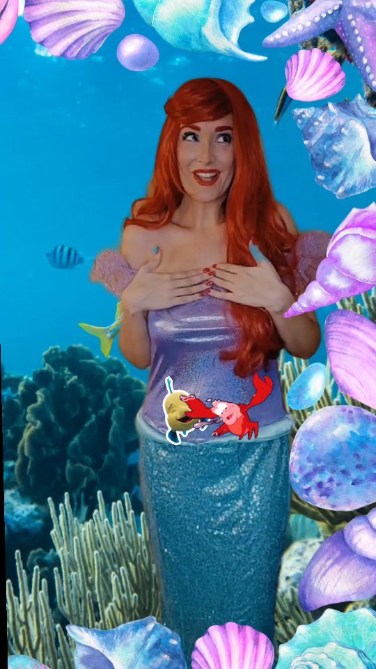 🎶 " j'ai des Quick et des Quack à gogo...🎵🫢🥰 Quand Ariel s'amuse avec sa propre chanson c'est toute une génération de petites sirènes qui chantent avec elle ! ✨️
#arieldisney #arielcosplay #ArielChezVous #ariel #lapetitesirene #lapetitesirène #partirlabas #chansondisney #disneysong #disneyprincesse #princessedisney #sirene #littlemairmaid #polochon #Sébastien #animationadomicile #animationenfant #idf #SurpriseMagique