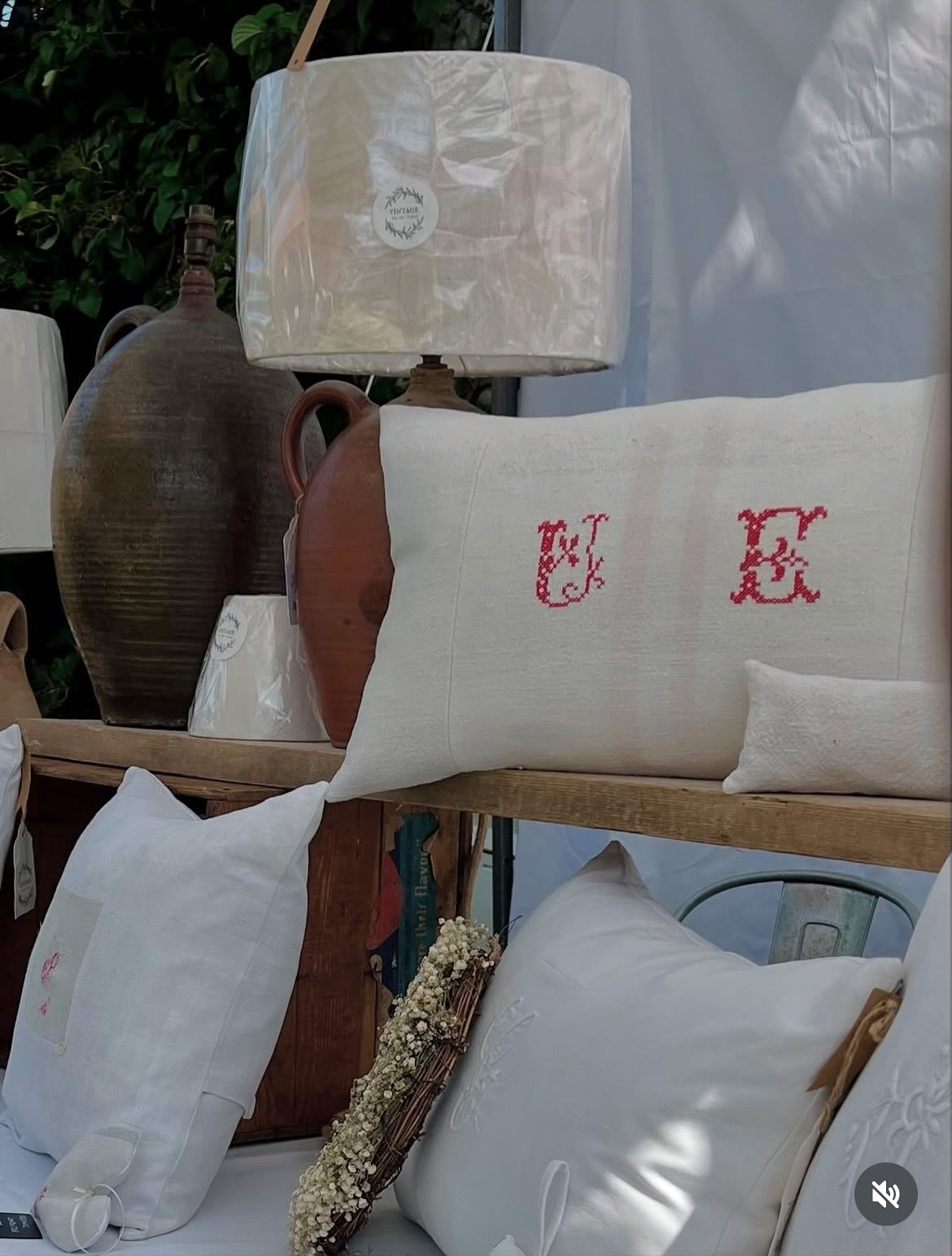 Introducing our Exhibitors 🤍
@vintageonthecoast 🌿
A pretty collection of home accessories and interiors handmade by Karen using vintage linens & textiles 🤍
The monogrammed cushions & lamps are particularly beautiful, so we delighted that @vintageonthecoast will be joining us at the Summer Brocante @moylescourt on 25th August 🌸
Come and shop with our fabulous small independent businesses, follow their accounts and meet them in person at the Brocante 🤍
Monday 25th August 🎪
10 - 4pm
Moyles Court School
Nr Ringwood
New Forest
Tickets are now on sale through our website - see link in bio above 🎟️ or buy them on the gate when you arrive