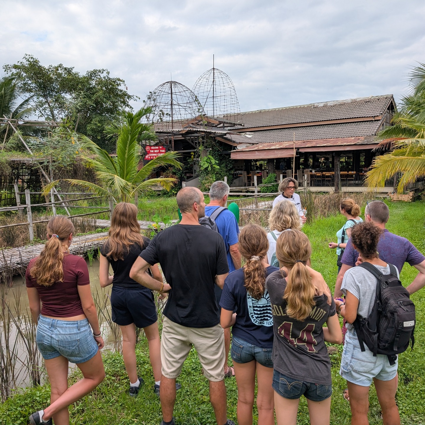 Walking through this beautiful rice field is just the beginning of our culinary adventure! 🌾
Before we even start cooking, we get to see exactly where our ingredients come from. It's truly a farm-to-table experience, and it makes the food we cook taste even better.
A little slice of peaceful paradise right here at our organic farm.
#ChiangMai #Thailand #RiceField #OrganicFarm #FarmToTable #ThaiCookingClass #TravelAndFood