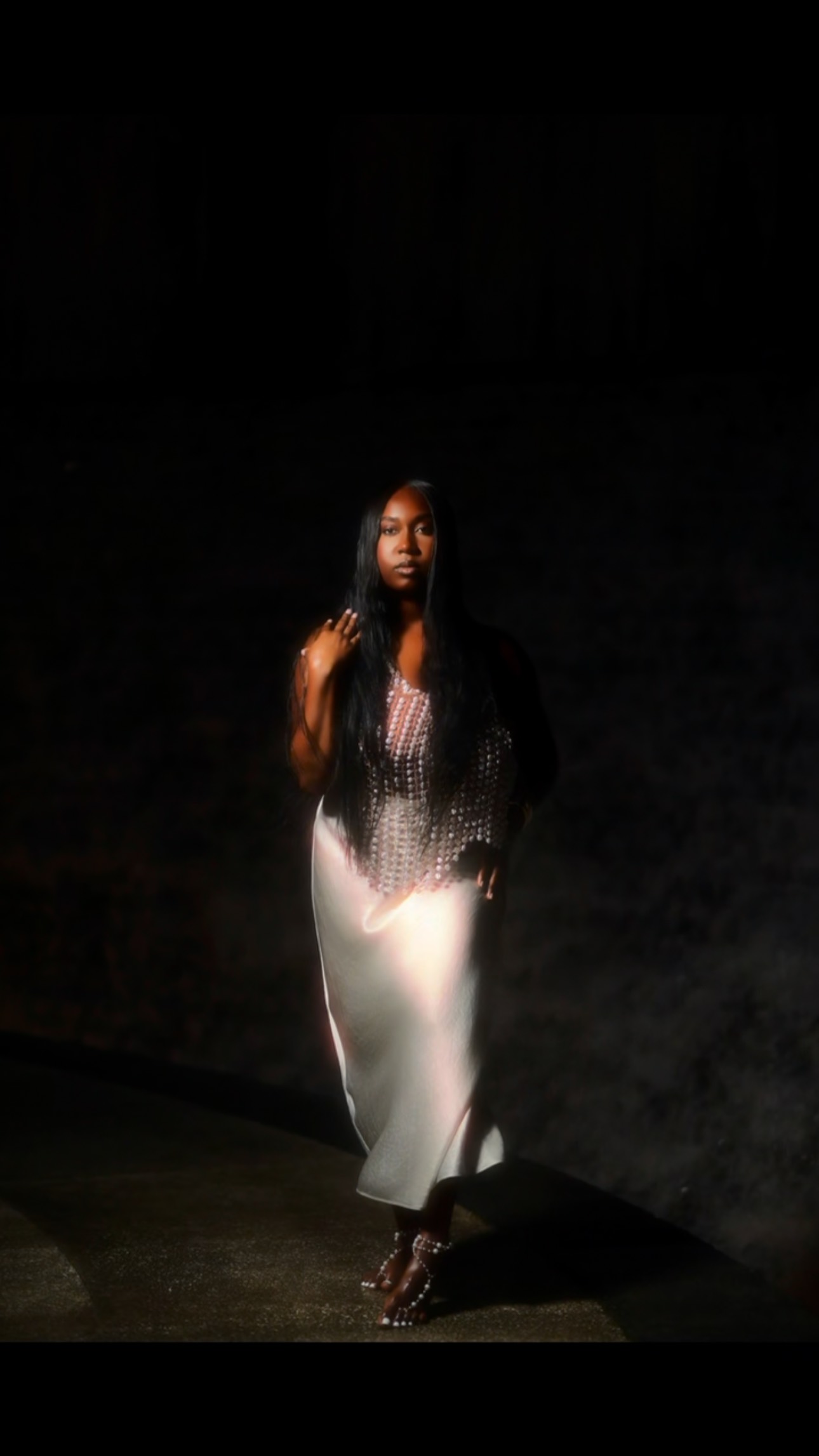 She might’ve asked ChatGPT for a photo concept, but the real Photographer delivered✨✨#htxphotographer #photoshoot #houstonphotography #birthdaygirl