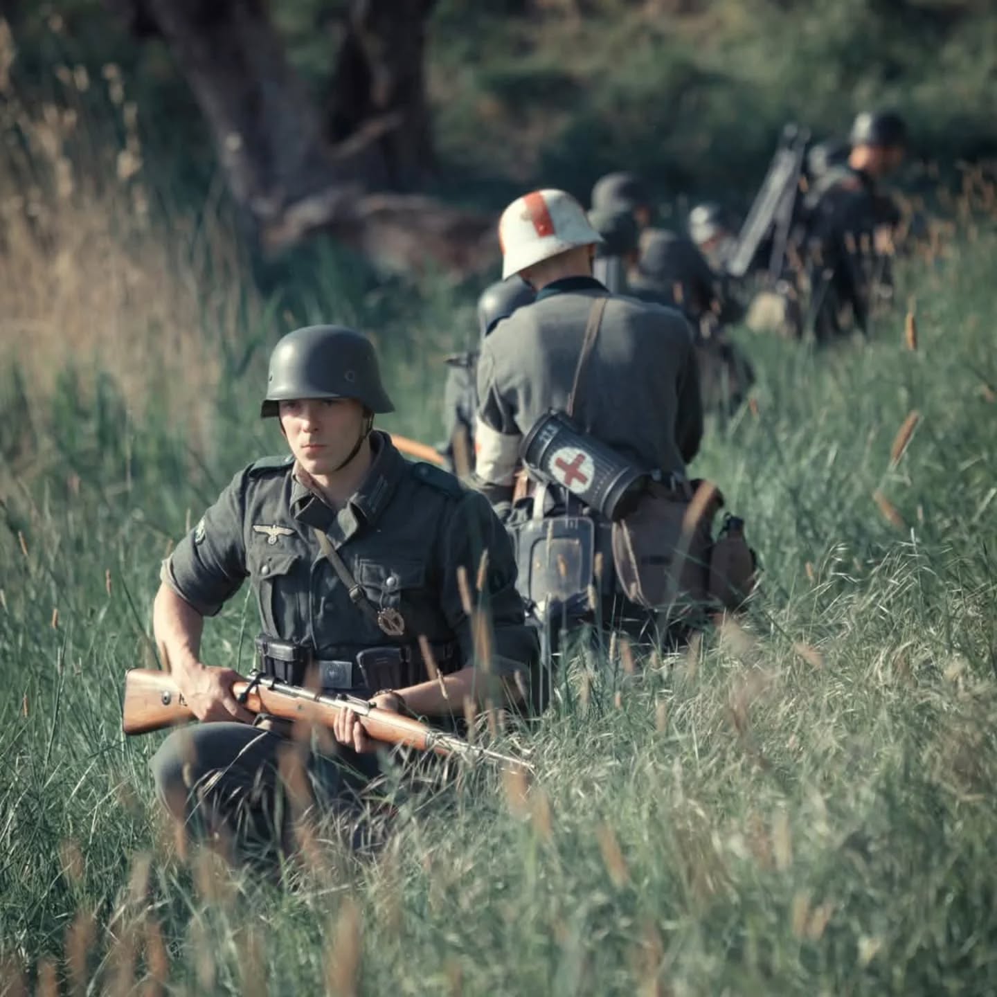 The gebirgs-grüppe advancing through a rough terrain
Josh re-enactment photography. © All rights reserved.
➖➖➖➖➖➖
#krieg #reenactmentgear #ww2 #pioniere #drk #officer #germany #deutschland #austria #worldwar2 #heer #Funker #ww2reenactment #mountaintroops #gebirgsjäger #sanitäter #nonpolitical #edelweiss #gbj #gebirgsjager #reenactors #reenactment #german #soldier #sanitater #jager #ww2german #reenactor #panzeralarm
📸© @geb.jag.r.100
➖➖➖➖➖➖
🔎We are a Gebirgsjäger reenactment group stationed in the Netherlands. We mostly participate in events in Belgium, the Netherlands and Germany. If you are interested in joining our group, you can send us a message!
➖➖➖➖➖➖
© All copyright belong to their respective owners
➖➖➖➖➖➖
⚠️ This page is Non-political,
Any comment inciting hatred, discrimination or violence will be deleted
➖➖➖➖➖➖
✏ Comment and tag your friends!
➖➖➖➖➖➖
Check out my kameraden:
@gebirgs.sanitats.abtl.95
@helferinnen
@historicalwarfareinc
@the_dutch_historian
@die_gespenster
@edelweissgruppe