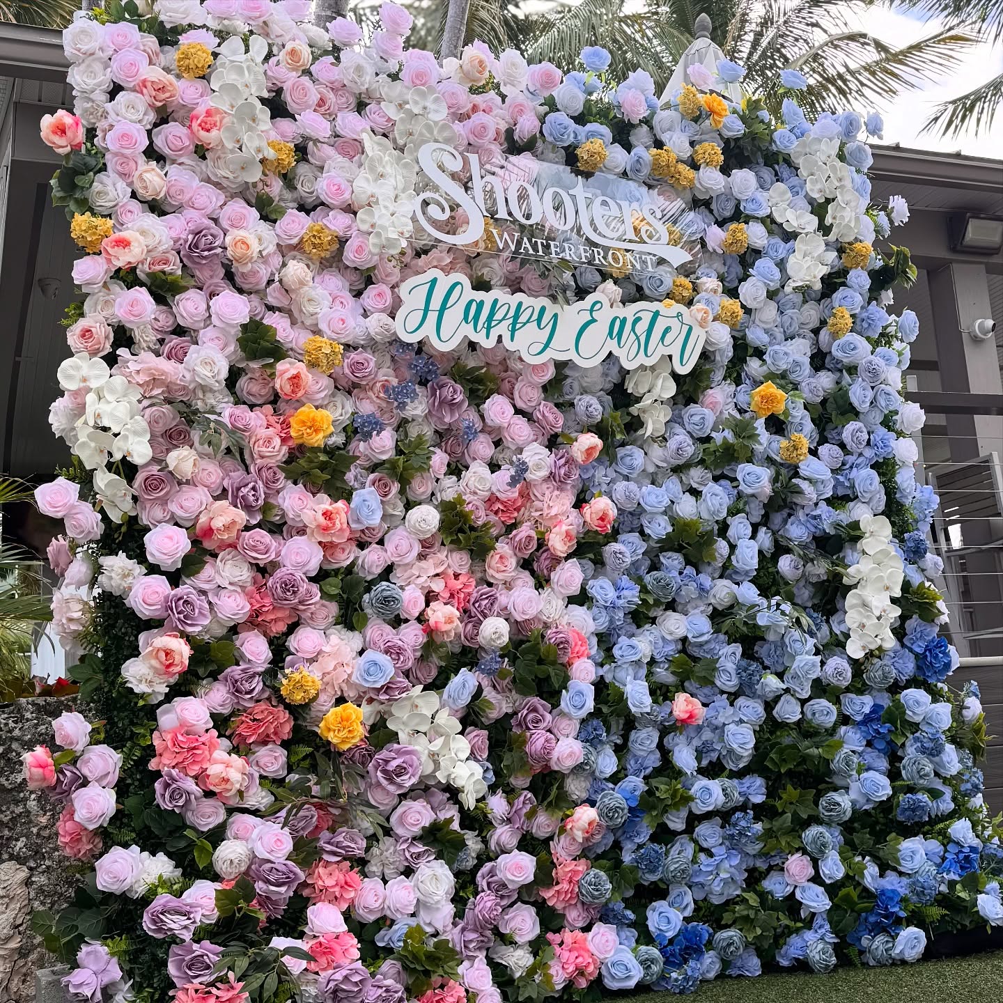 Oh Baby!
Our pastel tones, roses, hydrangeas and orchids that bring together all the cuteness!
This 5D Luxury Flower Wall is perfect for many occasions, so let us know where your next event is and we will be there 💕✨
www.miamiflowersandmore.com
.
.
