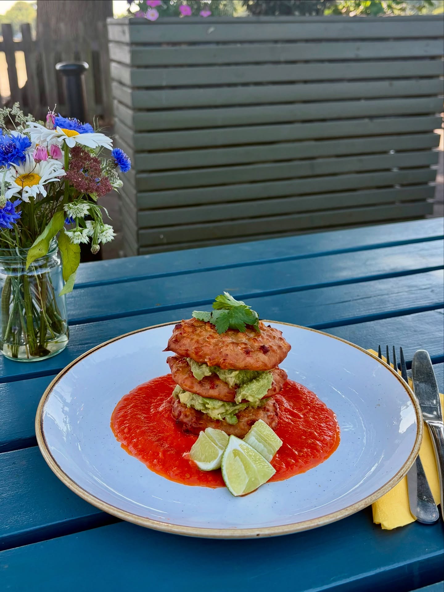 These Mexican Corn Fritters are not messing around 🌶️ Served with smoky chipotle mayo, salsa roja, crushed avo & a zing of lime. Feeling extra? Add crispy chorizo or a poached egg for the full fiesta.