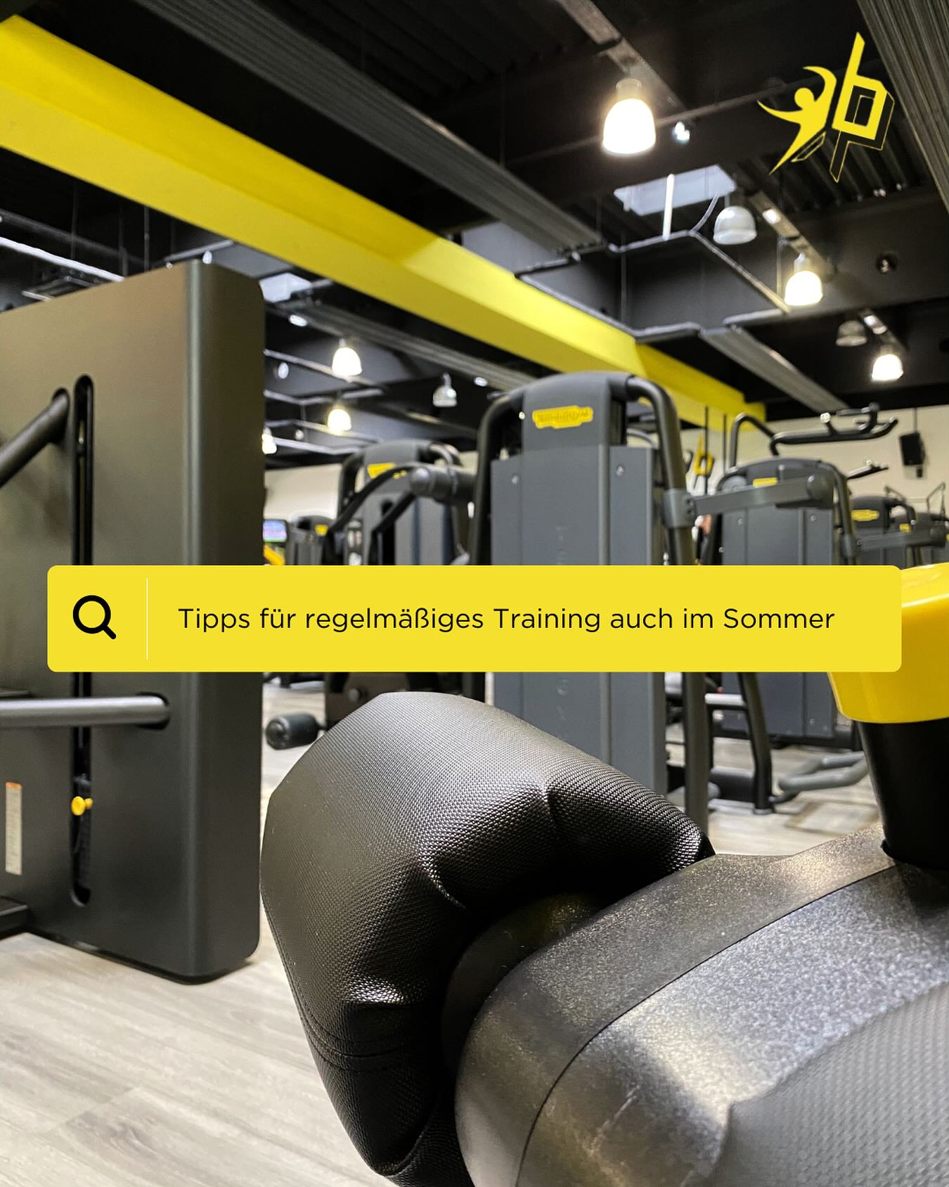 Auch im Sommer fit bleiben? Kein Problem!🔥
☀️Wähle die richtige Tageszeit
Früh morgens oder später abends trainieren, wenn es kühler ist.
☀️Flüssigkeit ist Pflicht
Vor dem Training 1–2 Gläser Wasser trinken.
☀️Leichte Sportkleidung tragen
Funktionskleidung trocknet schnell und fühlt sich nicht wie ein nasser Lappen an.
☀️Training als Fixtermin
Trainingspartner oder Kurs buchen → Verpflichtung steigert Motivation.
☀️Kurz & knackig ist besser als gar nicht
15–20 Minuten HIIT oder Tanz-Workout sind im Sommer oft realistischer als eine Stunde.
☀️Flexibel bleiben
Dein Trainingsrhythmus darf im Sommer anders aussehen als im Winter.
#bodyperformance #bodyperformancestudio #bodyperformanceleibnitz #xundmacher #diexundmacher