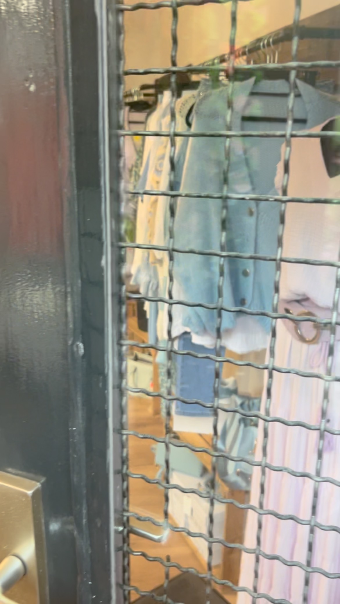 Unser Laden ist aufgehübscht 🫶🫶#smallbusiness #fashionstyle #fashion #fashionblogger #botique