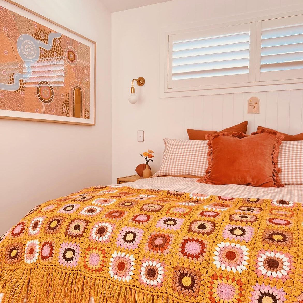 3 more sleeps 😴✨🌙 until we will be popping at the @handmadedesignmarket.au with a stall and hosting our beloved Botanitcal Smudge Stick Workshop.
Will you be joining us?