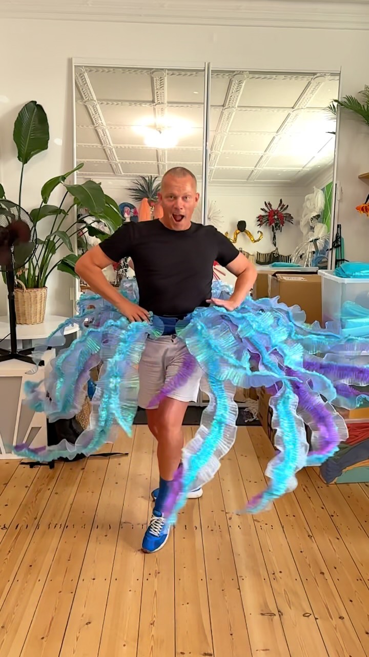 This is a little sneak peek into our creative costume production at Idéa Nordic.