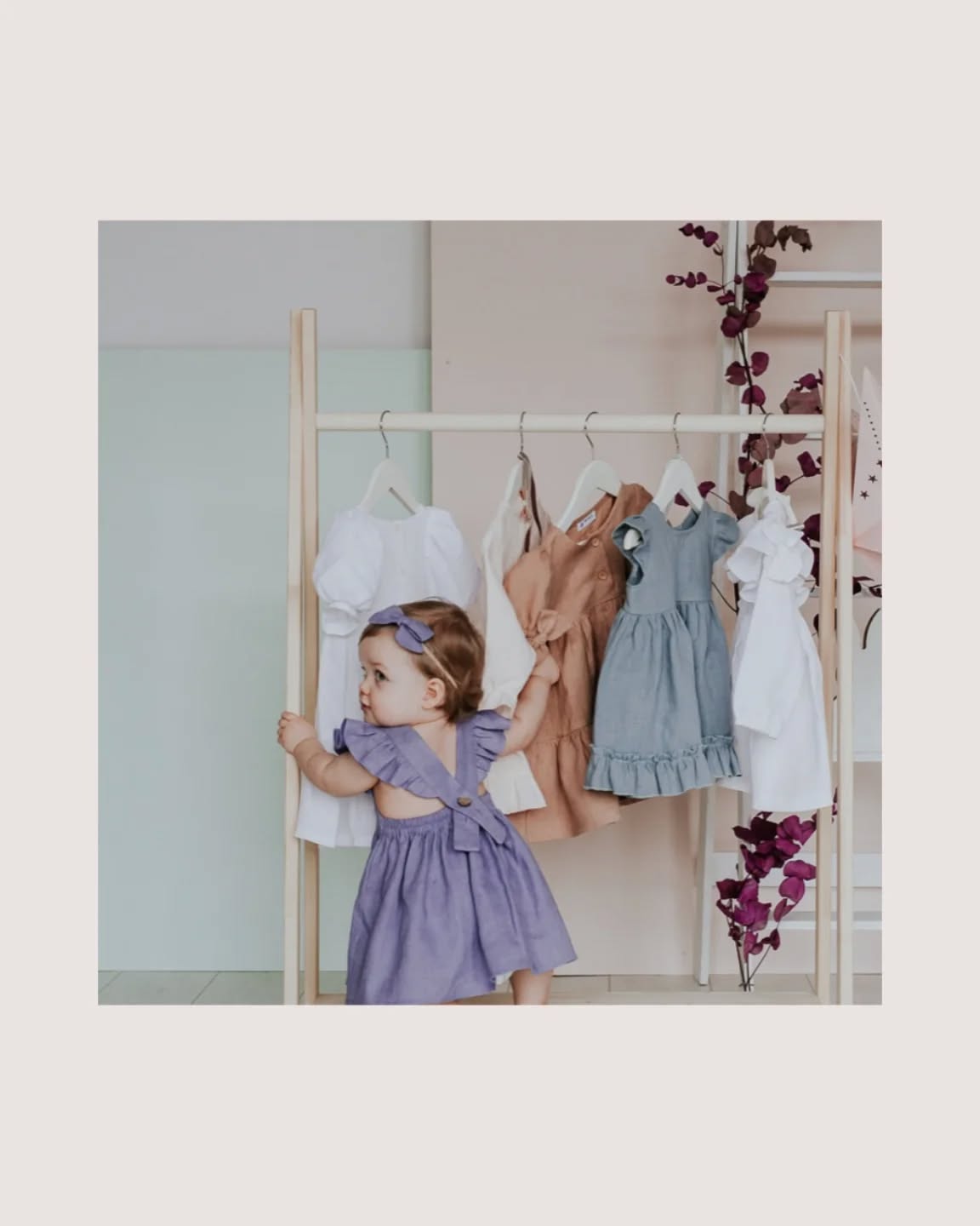 ROMMELEN BIJ DE RONDING
👚heb je babyspullen die je niet meer gebruikt?
🩳 kom, en geef ze een tweede leven!
👕 06.09.25 doen wij ons jaarlijkse rommelmarktje
🧢 van 13-16u + het is Melsele Koers/Kermis
🩱indien je niets wenst te verkopen, geen probleem…
👗kom lekker snollen aan de kraampjes
👟tot dan!
#rommelmarkt #babyspullen #tweedehands #preloved #vroedvrouwenpraktijk #oostvlaanderen #waasland