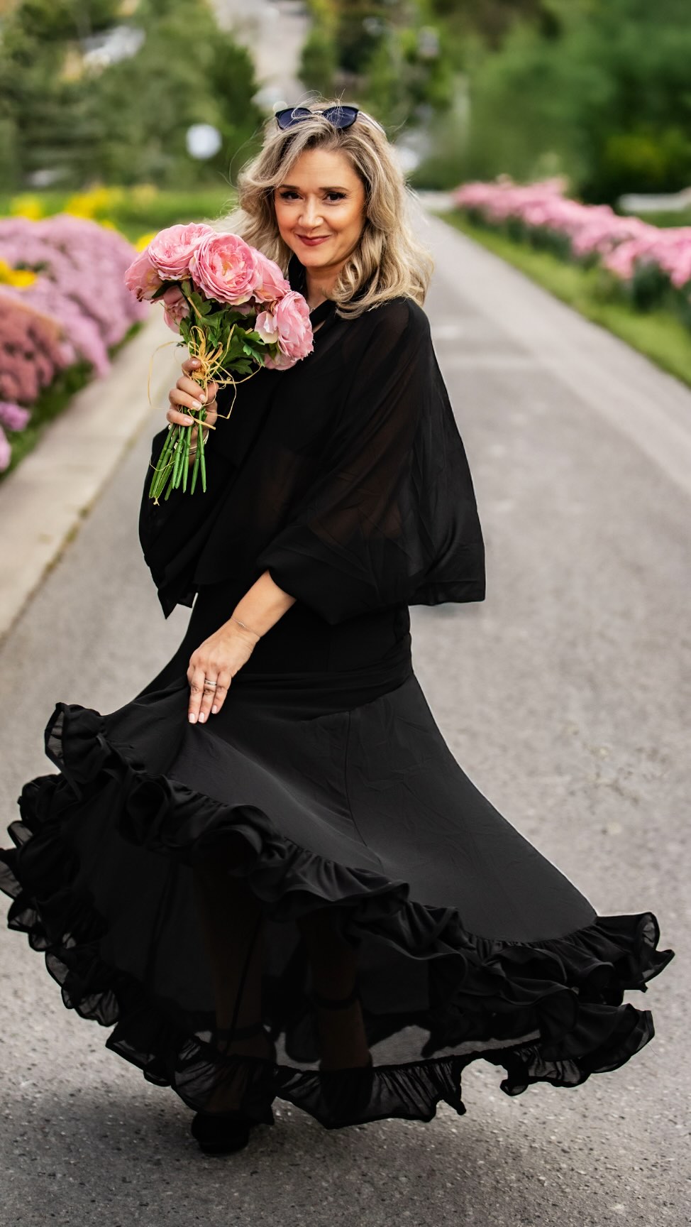 🔥 I don’t perform healing …I witness it, quietly, in the lives of real people transforming from the inside out.
I’ve gained some new followers here, so I wanted to take a moment to reintroduce myself .
If you’re new here, welcome ,this is a space for depth, authenticity , and real transformation.
And to those who’ve been walking with me, thank you. Your trust, courage, and presence make this work possible💕✨
I am Émilie Macas ,a wife, mother of two (and one very loved doggy). The ocean has always been my sacred place … where silence speaks louder than words, and where I return to remember my own wholeness.
I am called by many a healer. I am trauma-informed , certified in hypnosis and meditation , as well as a life & soul coach. I’m also the creator of the Inner Wealth™ Coaching Program. I am the author of @thenakedtruthofahealer
I’ve spent over 12 years guiding people around the world, helping them reconnect with themselves, access their inner pharmacy, and reclaim their resilience. I wear many hats - author, contributing writer for a magazine in LA, speaker, and have appeared on TV and been called on to share my expertise on podcasts.
But here’s the truth: my most important work isn’t seen. It doesn’t happen on screens, or on stages, or in social media posts. It happens privately, in the sacred space I hold with my clients ,witnessing their raw, powerful transformations, session after session.
I’ve walked this path myself , through trauma, autoimmune illness, and a life that never fit the mold. I don’t offer quick fixes. I don’t sell healing. I create the space where your own wisdom, resilience, and truth come alive.
This is a space for those ready to go deep, do the work, and remember who they truly are🤍
From my heart to yours ✨
.
.
.
#innerwealth #sacredspaces #soulworker #woundstowisdom #traumahealingjourney #emotionalintelligencecoach #energyhealer #emiliemacas