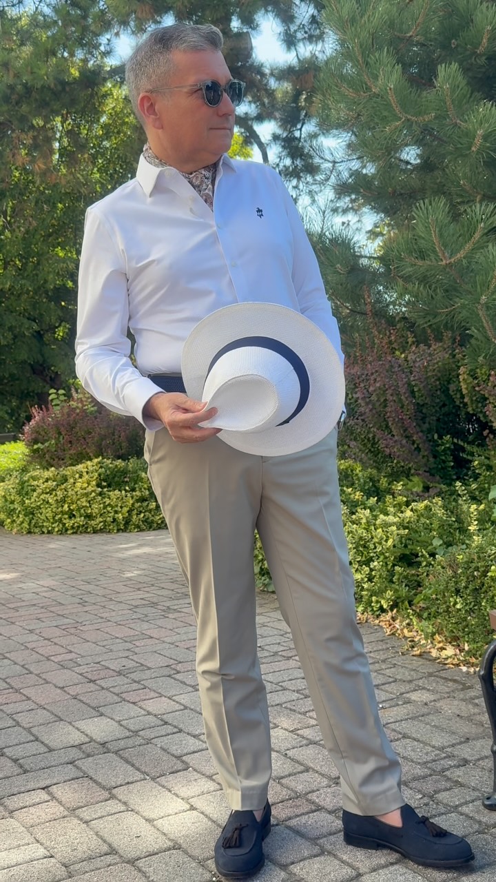 Remek választás az elegáns és persze kényelmes @owndreamshirts ing és nadrág.
Rugalmas, de anyaghasználatban kompromisszum nélküli.
Nyáron, tavasszal és télen is.
Én őket ajánlom.
#tiborstiluslapja #stílus #stílustippek #tsl #fashionblogger #owndreamshirts #ootd #gentleman #mfw #pfw #casualoutfits #like4like