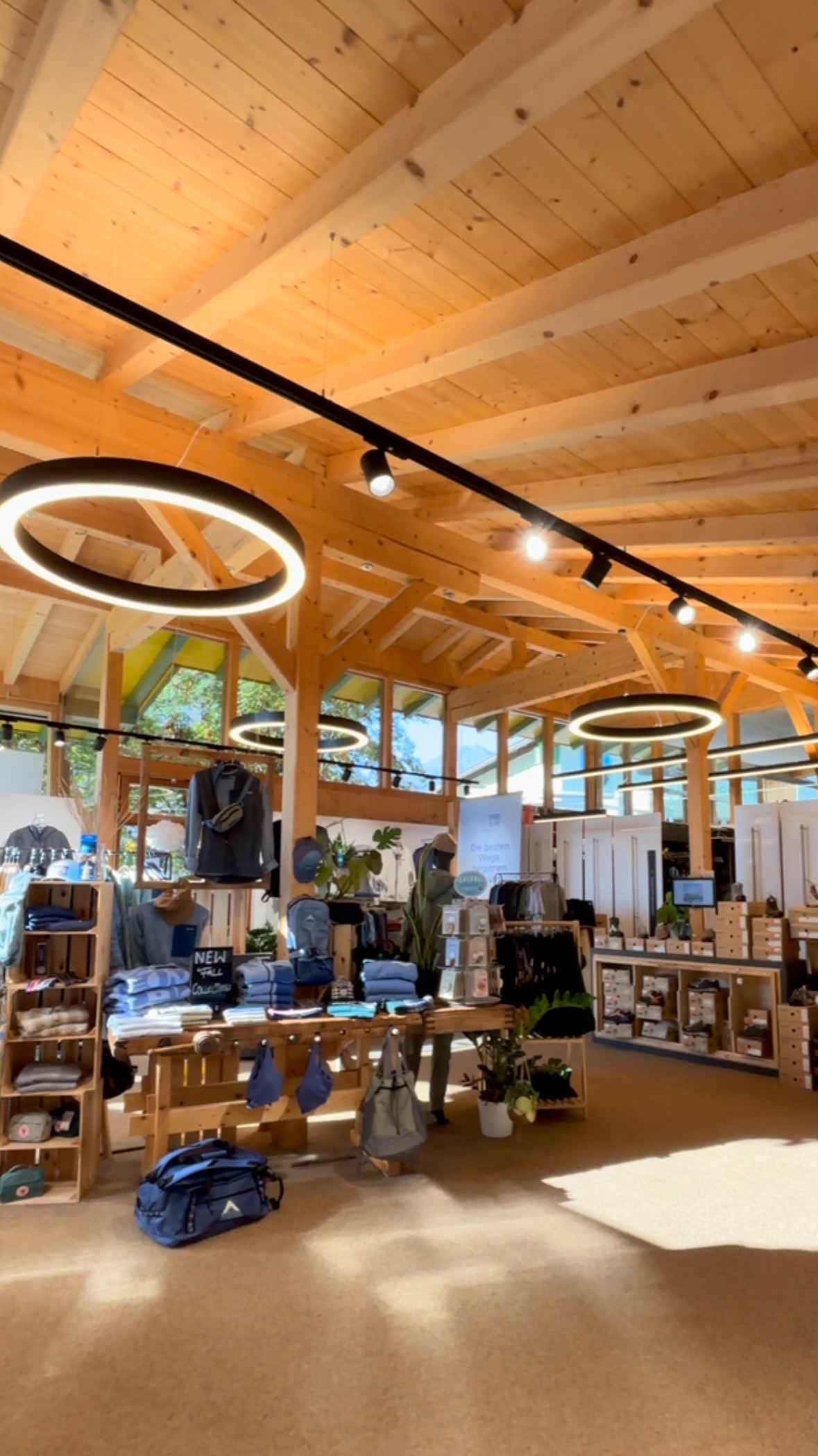 Der Weg zum Sportprofi (Glück). 😄🥰 ⛰️
#sportseppl #griesimsellrain #tirol #innsbruck #visittirol #mountain #hiking #wandern #nature #happy