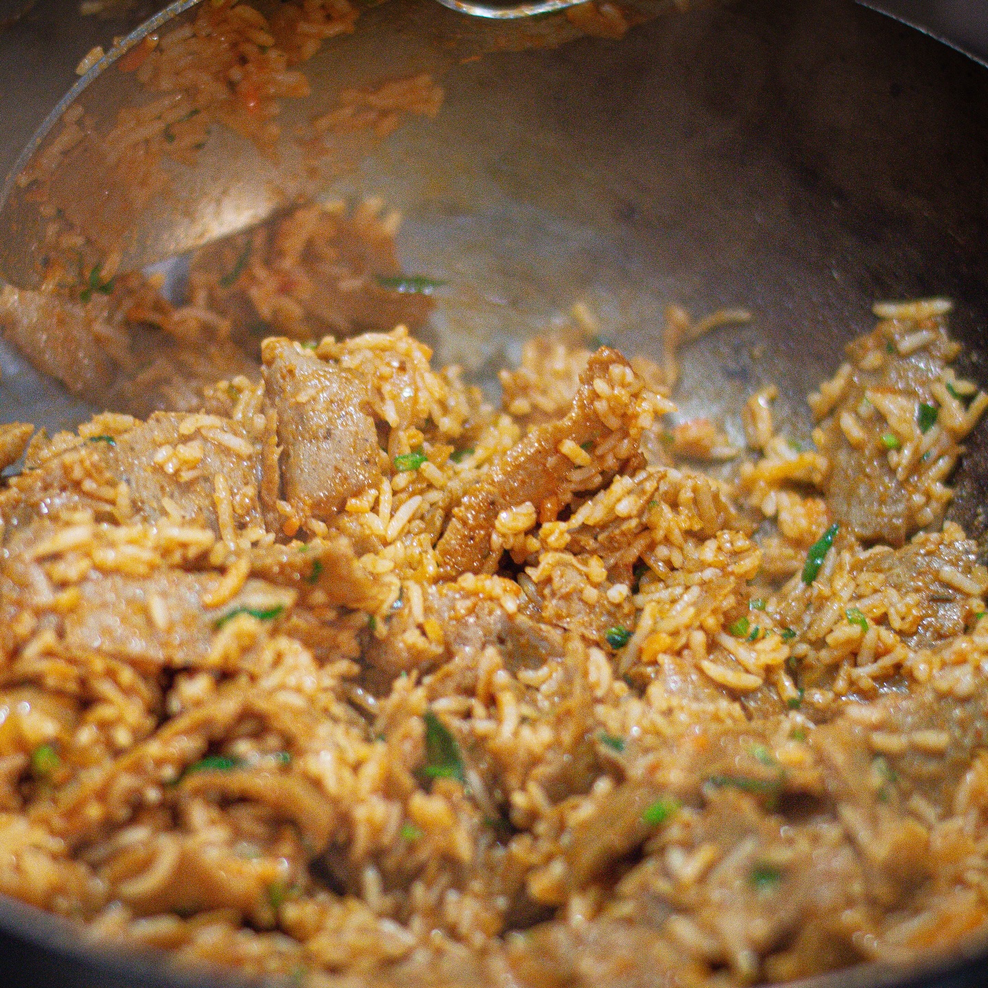 Have you tried our Doner Biryani yet? 🤤
See our saved stories for our MENU and our OPENING TIMES. 🔖
Call us on 01753923379 to make an order for collection!
You can also find us on UBEREATS! JUSTEAT! DELIVEROO! 📲
Located 30 seconds walk from IVER station off the Elizabeth Line!
📍2 WELLESLEY AVENUE, IVER, SL0 9AY 🚶🏽 🚗 🚲 🏍️ 🚂
#simplydelicious #burgers #halalburgers #bobsburgers #burgersuk #iver #moza #uxbridge #hayes #westdrayton #yiewsley #tasty #delicious #halal #halalfood #halalfoodie #foodstagram #foodblogger #brunel #bruneluniversitylondon #bruneluniversity #takeaway #doner #saucydoner #donerbiryani #tastydoner