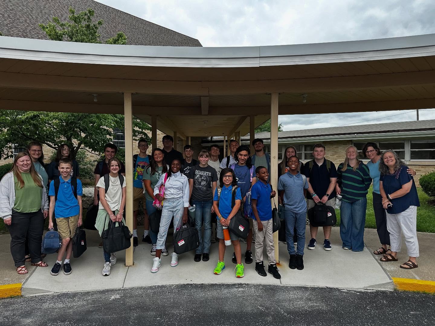 ✨ A historic day at Northside! ✨
Today we celebrated the very first day ever of Northside Christian School’s Hybrid Learning Program. We spent the day at chapel, doing team building activities, and even had a round of gaga ball! This is not your average online school model, and that’s exactly what makes it so special!
We’re grateful for each student and family who has joined this adventure, and we invite you to join us in praying for them as they begin this year!