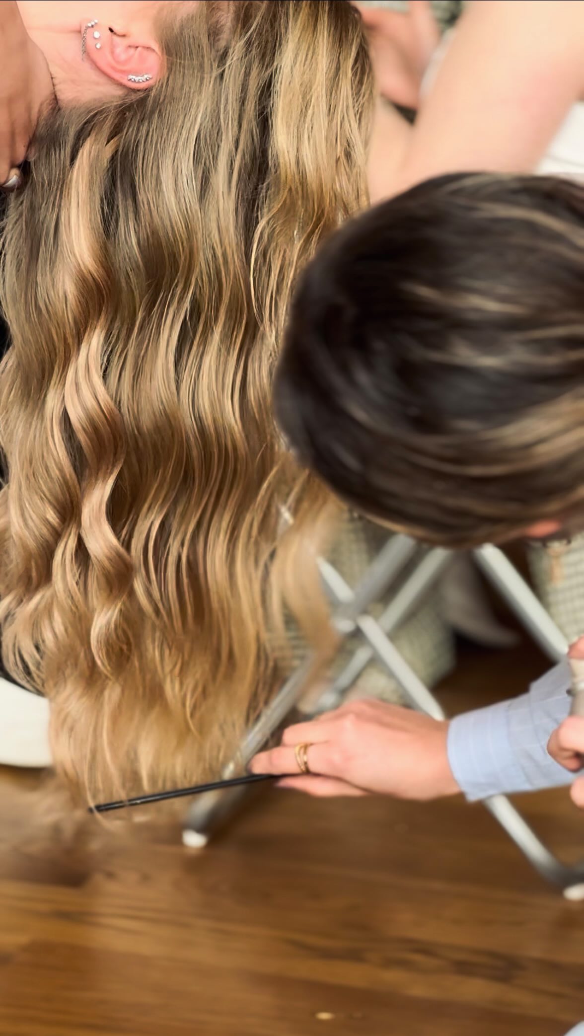 ✨
Kollagen unterstützt nicht nur Haut – es stärkt auch deine Haare und lässt sie glänzen ✨
@deesse_cosmetics_official
#HairGoals #CollagenBeauty#haarstyling #brautstylingchiemgau #eventstyling #beauty #déessecosmetics