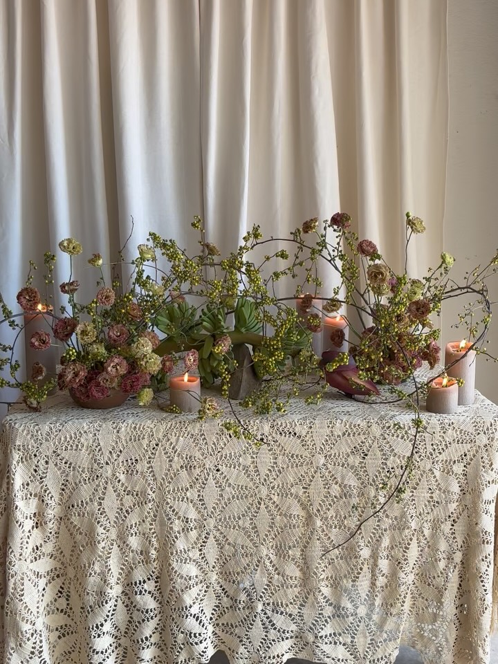 I am proud to be Mexican. I’m blessed to speak my grandparents language, to know their food, to know their story, their suffering, and their success. Im proud to be part of a lineage of warriors. Since I can remember, we have lived in fear in a country that loves our food, our culture, our music, our art, but won’t accept us. To see my people captured like savages, to be incarcerated for believing in a better future, their human rights challenged, yeah it pisses me off. I want to thank everyone who is fighting for us, with us. I know there are so many more who are with us than against us. Know who you’re voting for.