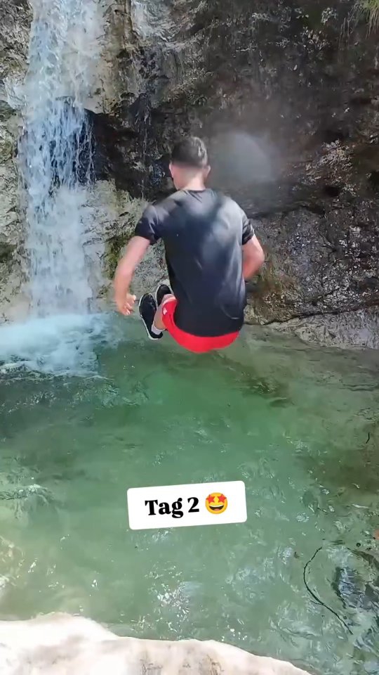 #TeLa25 #recap Tag 2:
Wir christliche Werte Europa prägten, eine epische Bachwanderung, Grillen und Chill-Out mit Worship am Lagerfeuer. 🔥