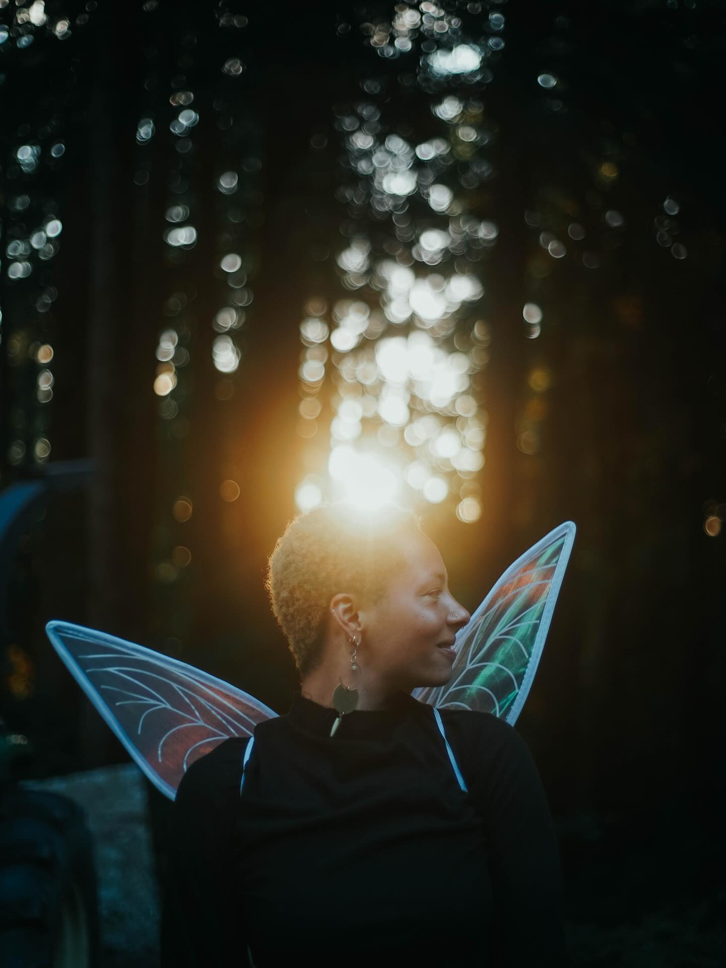 It’s been a fairy wild summer! 🧚🏾♂️✨🔥🥵☀️💦
I’ve been vibing through multiple states, countries, sunshine, ocean, lakes, festivals, bliss, deaths and shadow work - and the soundtrack that’s kept me going has been everything.
Every season for the last 10+ years, I’ve created a playlist for that particular season.
My Summer 2025 Spotify playlist is now live - link in bio!
These are the jams and vibes that carried me through this season and I thought I’d share them with you! I hope they light you up and carry you the way they’ve carried me. ✨
Coming soon:
• My Light of the Mountain Birthday DJ Tour Playlists that ft. this fairy @softfirearts on vocals and violin
• The release of @softfirearts incredible new track, ‘New Dream’ coming 8.23.25 follow her and presave the drop via link in her bio!