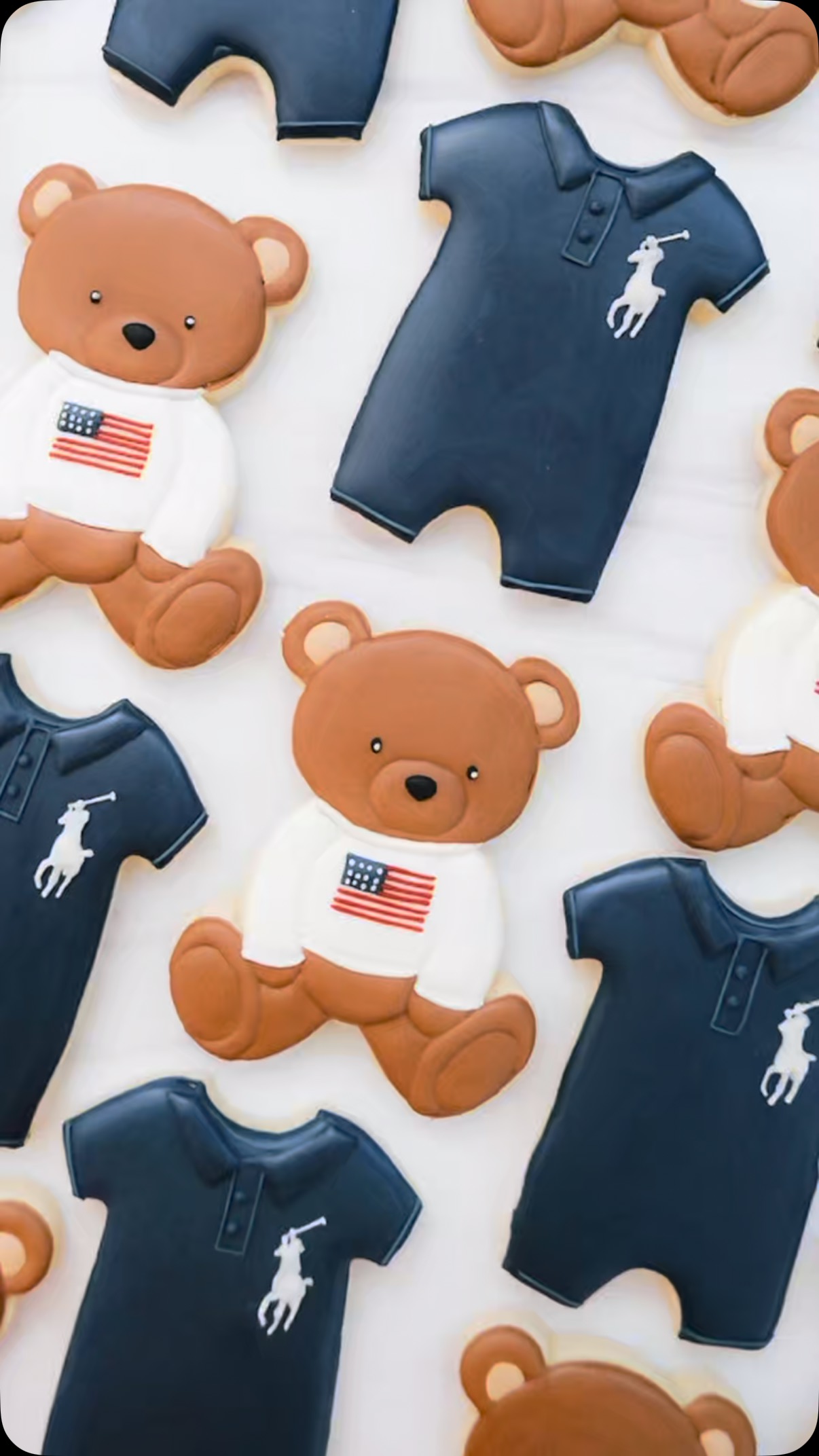 Classic, cozy, cutie bears to welcome baby boy 💙🧸
#atlantasweets #atlantabaker #cookiesatlanta #decoratedcookies #cookieart #smallbusinessatl #customcookies #babyshowercookies #teddybearcookies #ralphlauren