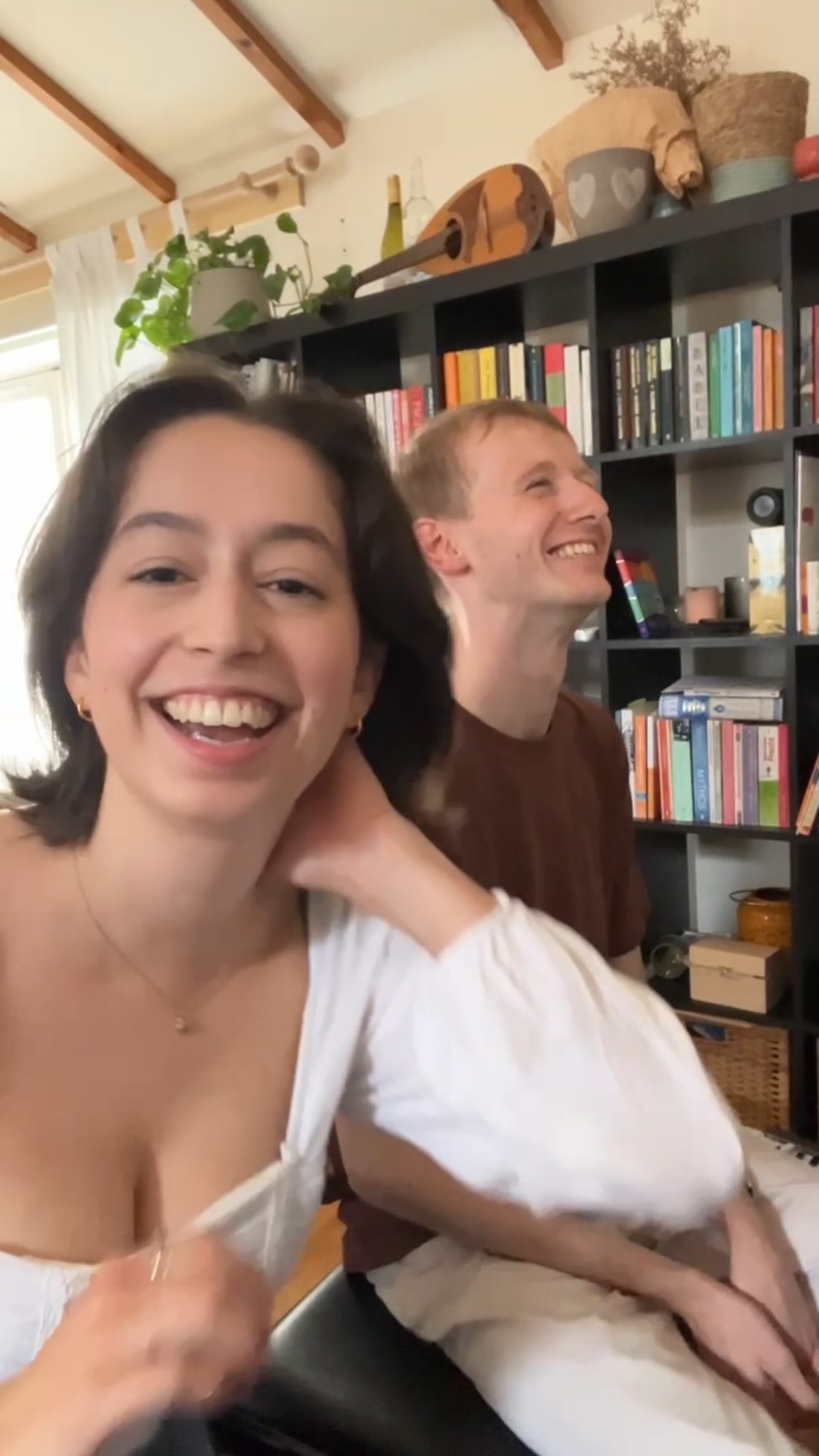 Back with a new Thursday verses ☀️
Had a lovely play with @harrybakermusic and stumbled across this beautiful verse.
Which versions have you heard of this tune?
#thursdayverses #nancywillson #samarajoy #jazzstandard #jazzduo #newreels