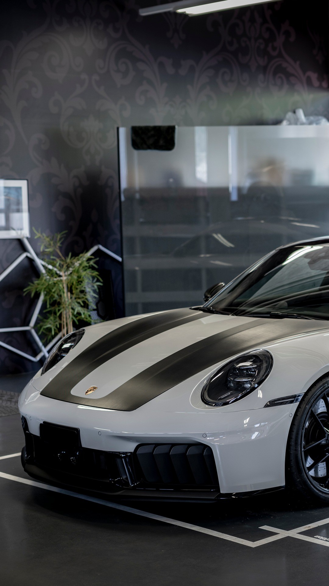 🇩🇪 Porsche-Perfektion auf die nächste Stufe gehoben! 🚗✨
Dieser Porsche 911 GTS ist jetzt noch exklusiver! 💎 Dank unserer Carbonfolie auf der Haube und den Seitenspiegeln strahlt er puren Luxus aus – und dann diese Türbeschriftung mit der 🔥 Nr. 13 🔥 … einfach unverwechselbar. 💨
Was glaubt ihr, steht hinter der mysteriösen 13? Kommt mit euren Vermutungen in die Kommentare! 👇
• • • • • • • • • • • • • • • • • • • • • • • •
- Lackschutzfolierung Ambühl -
📍Triststrasse 12
🇨🇭7000 Chur
☎️ +41 78 720 70 04
📩 lackschutz@black-bird.ch
🌍 www.lackschutzfolierung.ch
• • • • • • • • • • • • • • • • • • • • • • • •
#Porsche911 #cars #carwrapping #carlovers #paintprotectionfilm #carcare #stek #carprotection #dreamcar #luxurycars #paintisdead #carwrap #steinschlagschutz #paintprotection #automotiveart #luxurylifestyle #folierung #fahrzeugfolierung #carpaintprotection #car #carenthusiast #supercar #lackschutz #ppf #ceramiccoating #GTS #CarCustomization #CarbonFolie #DesignPerfektion #spandex